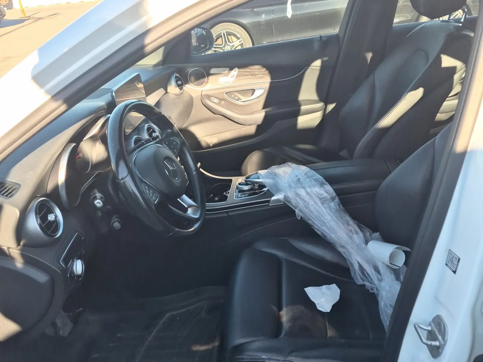 Front Interior Photo