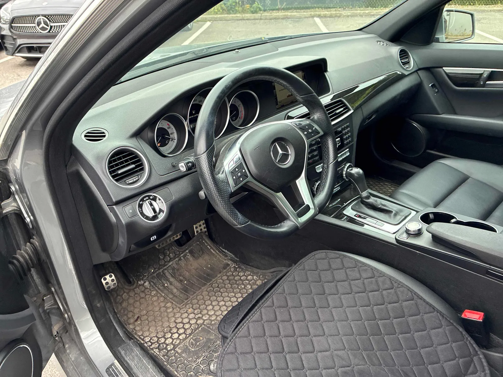Interior driver side