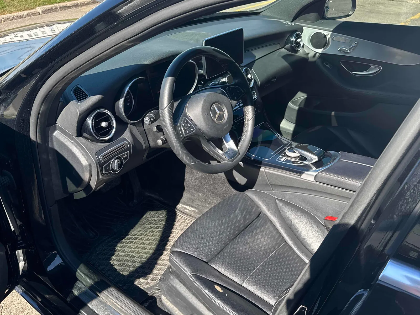 Interior driver side