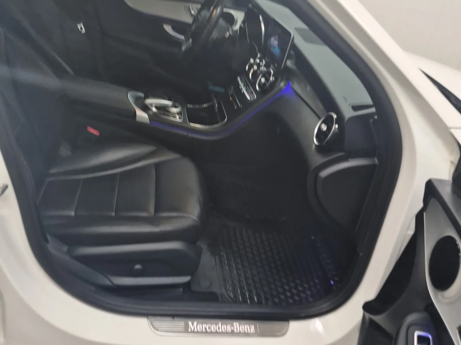Right Side Interior Photo