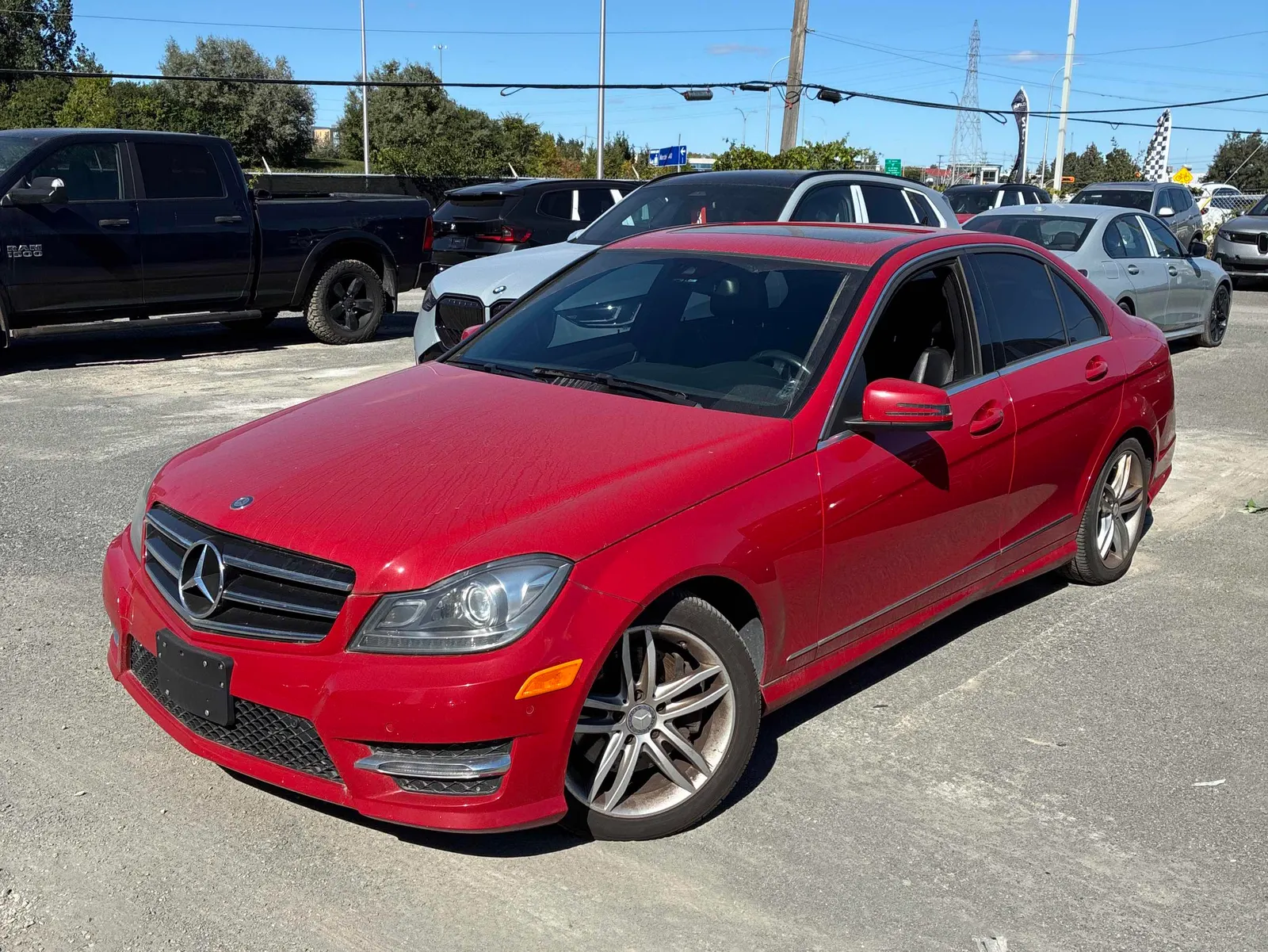 3/4 Front (Main image)