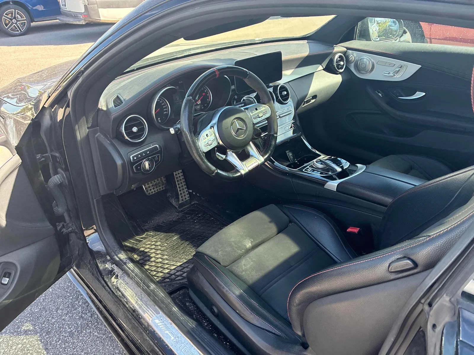 Interior driver side