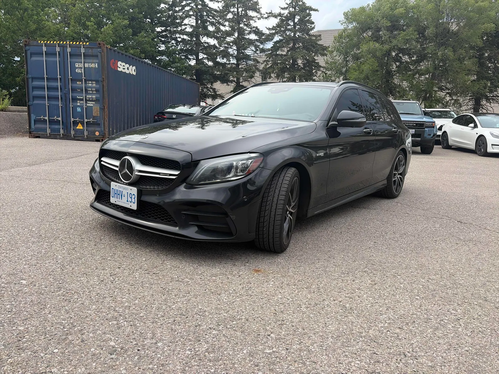 3/4 Front (Main image)