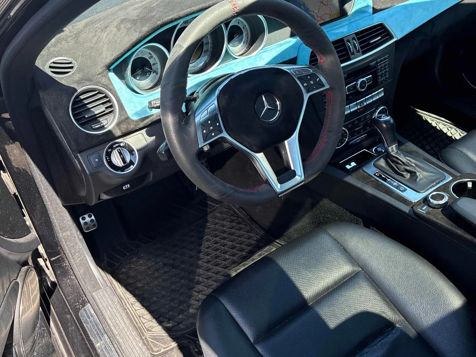 Interior driver side