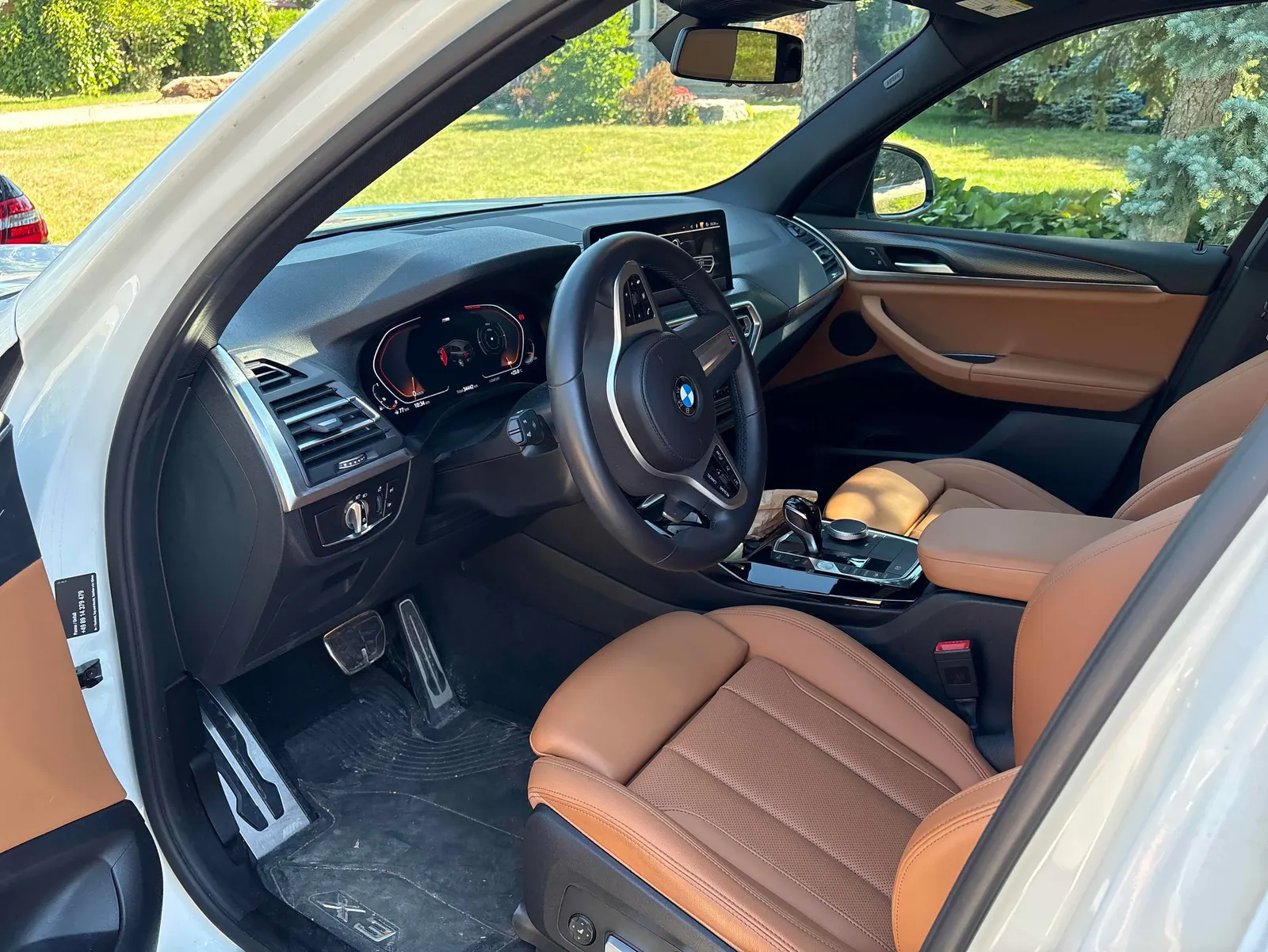 Interior driver side