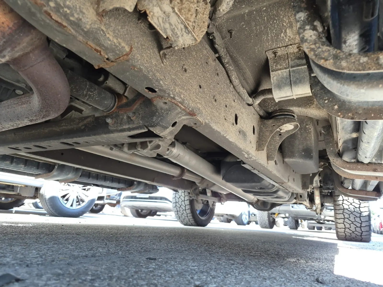 Undercarriage - Driver Photo