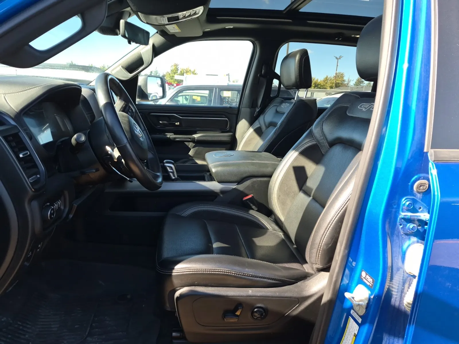 Front Interior Photo