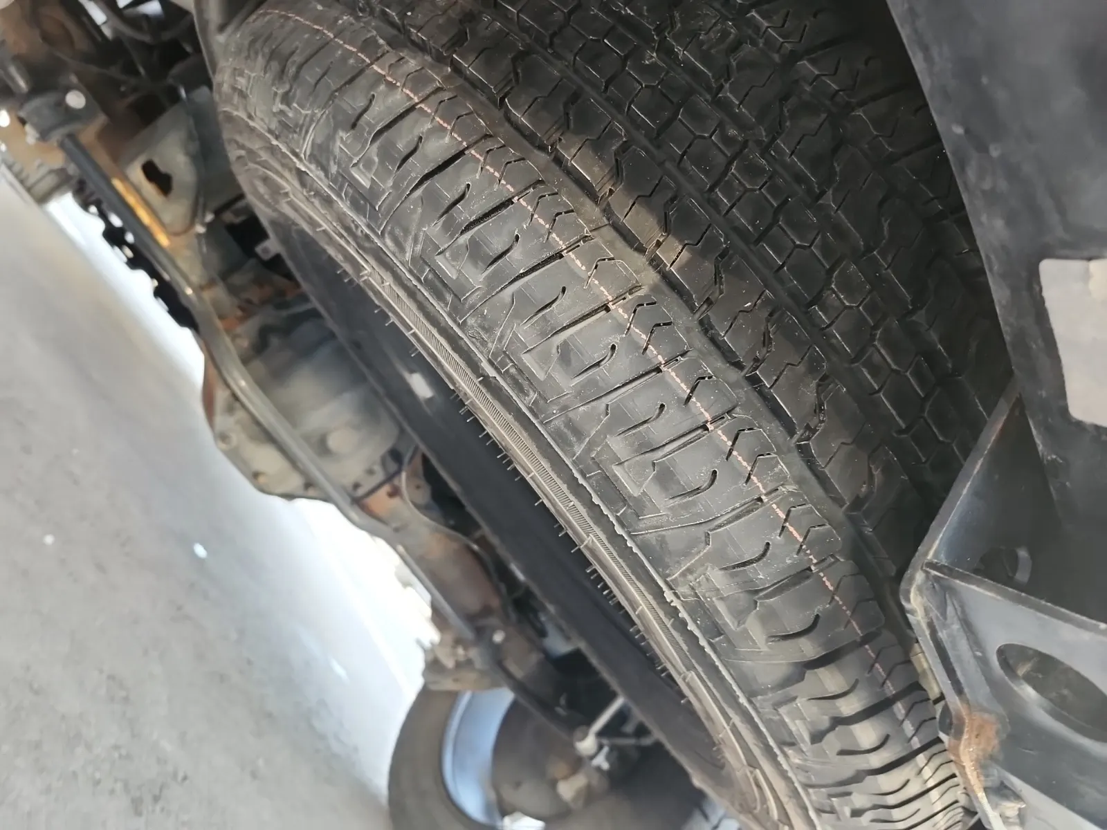 Spare Tire & Wheel Photo