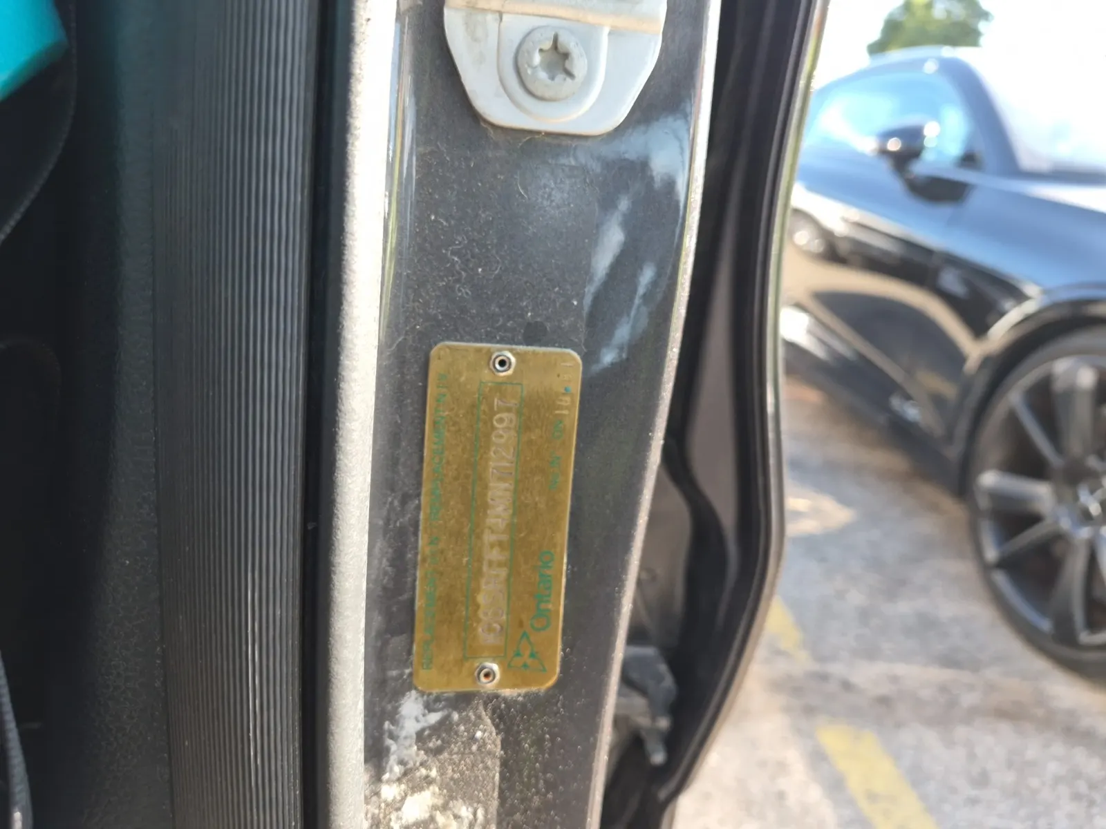 VIN Sticker Photo
