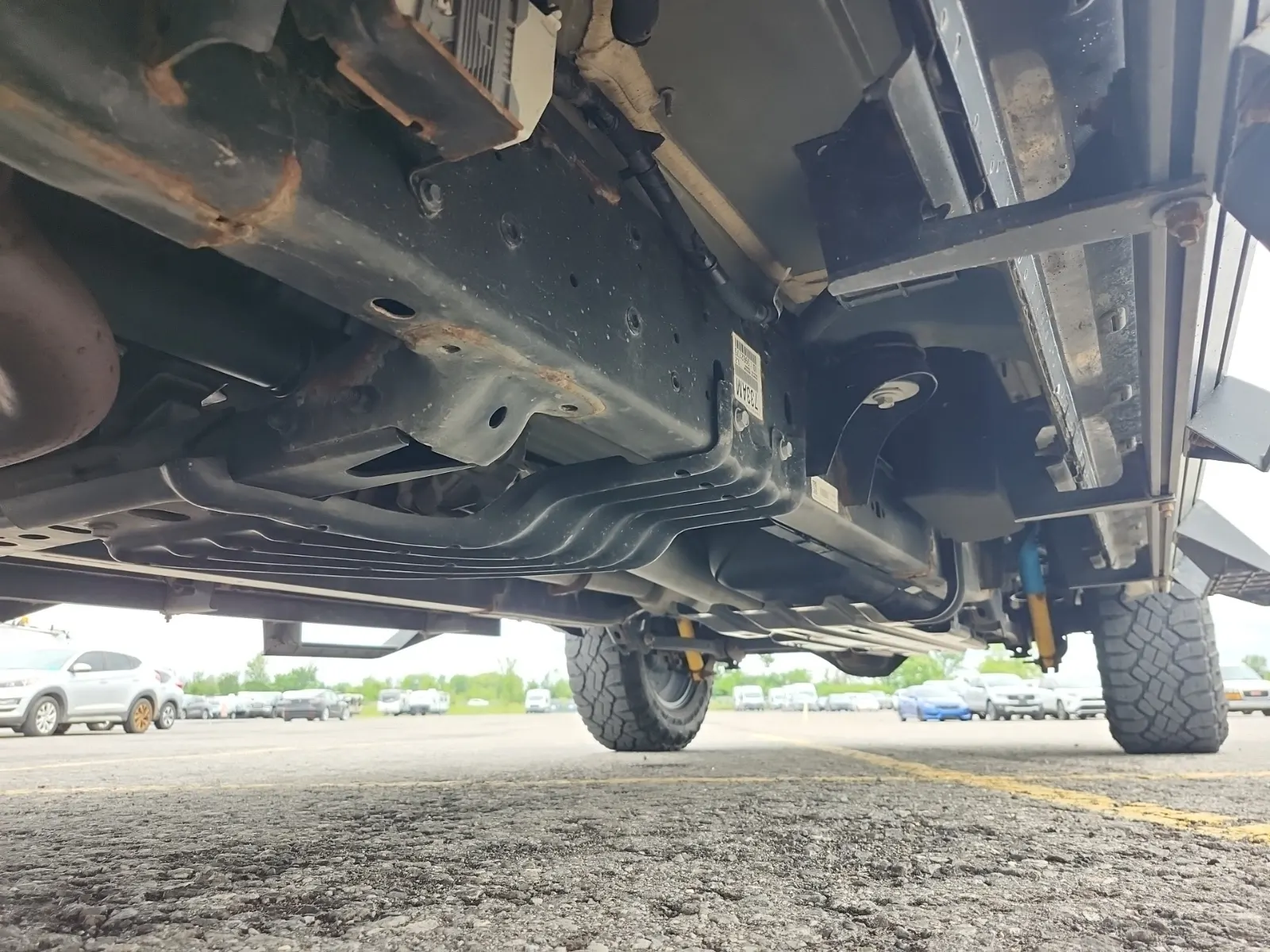 Undercarriage - Driver Photo