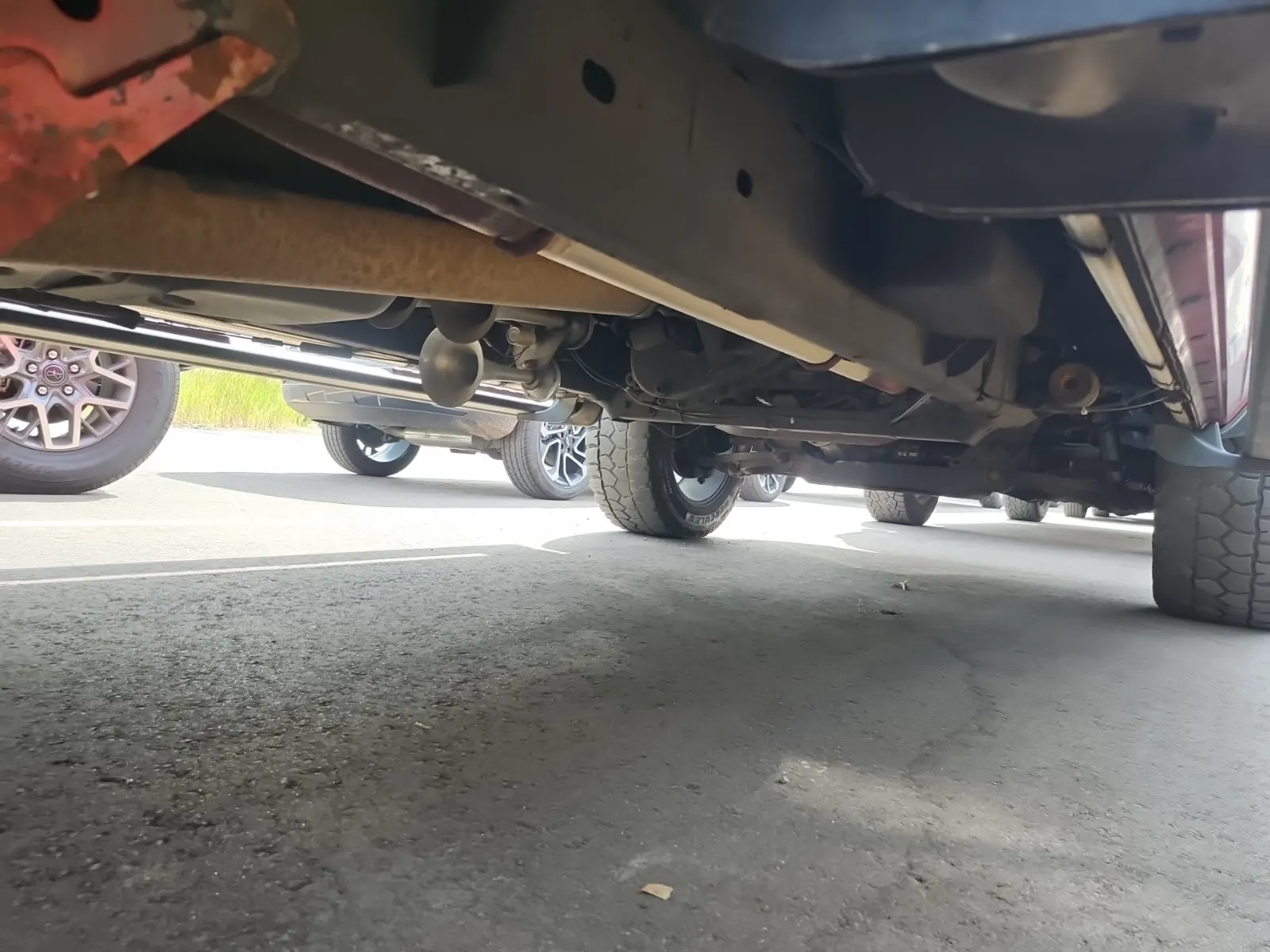 Undercarriage - Passenger Photo