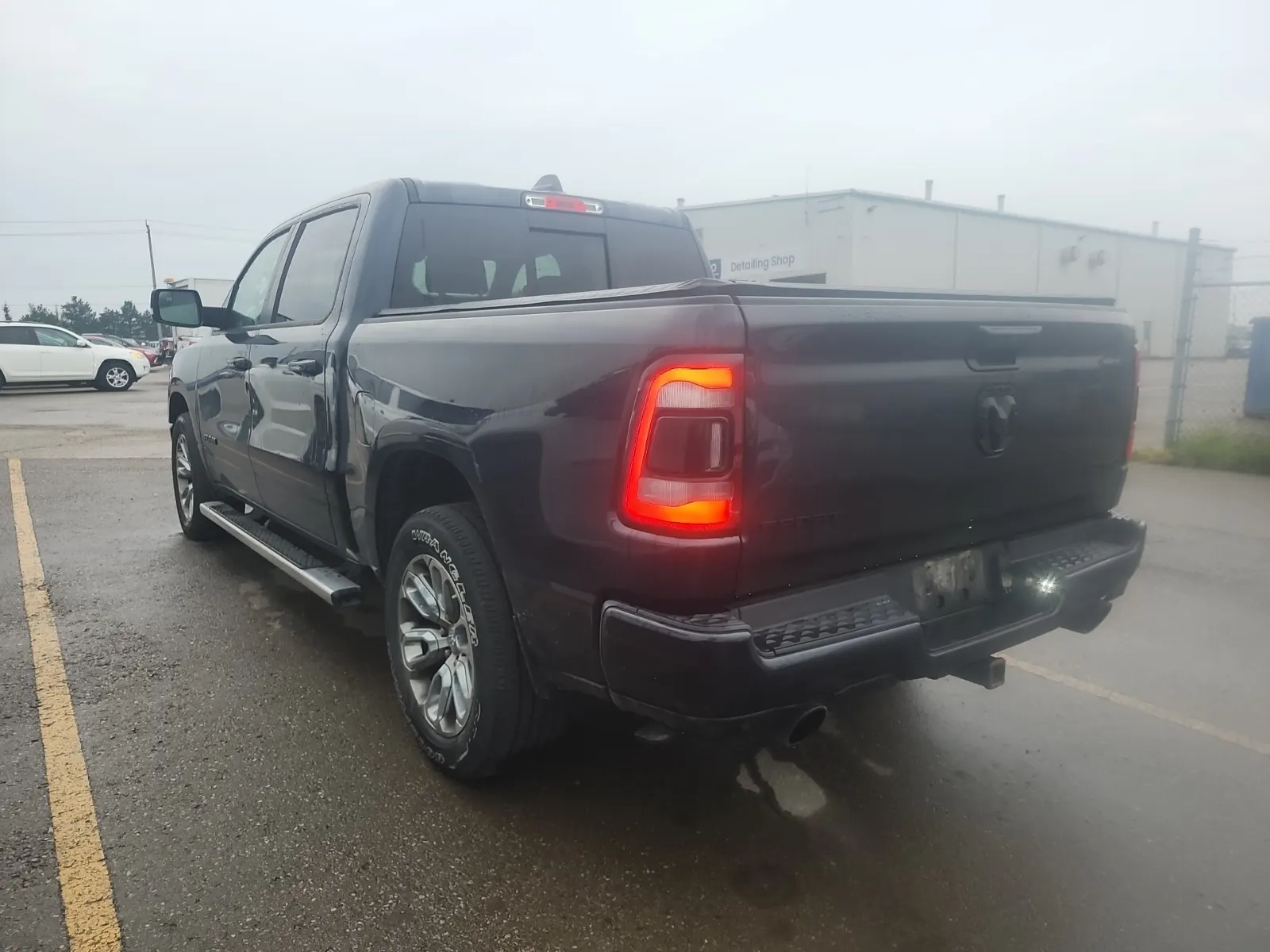 Driver Rear 3/4 Photo