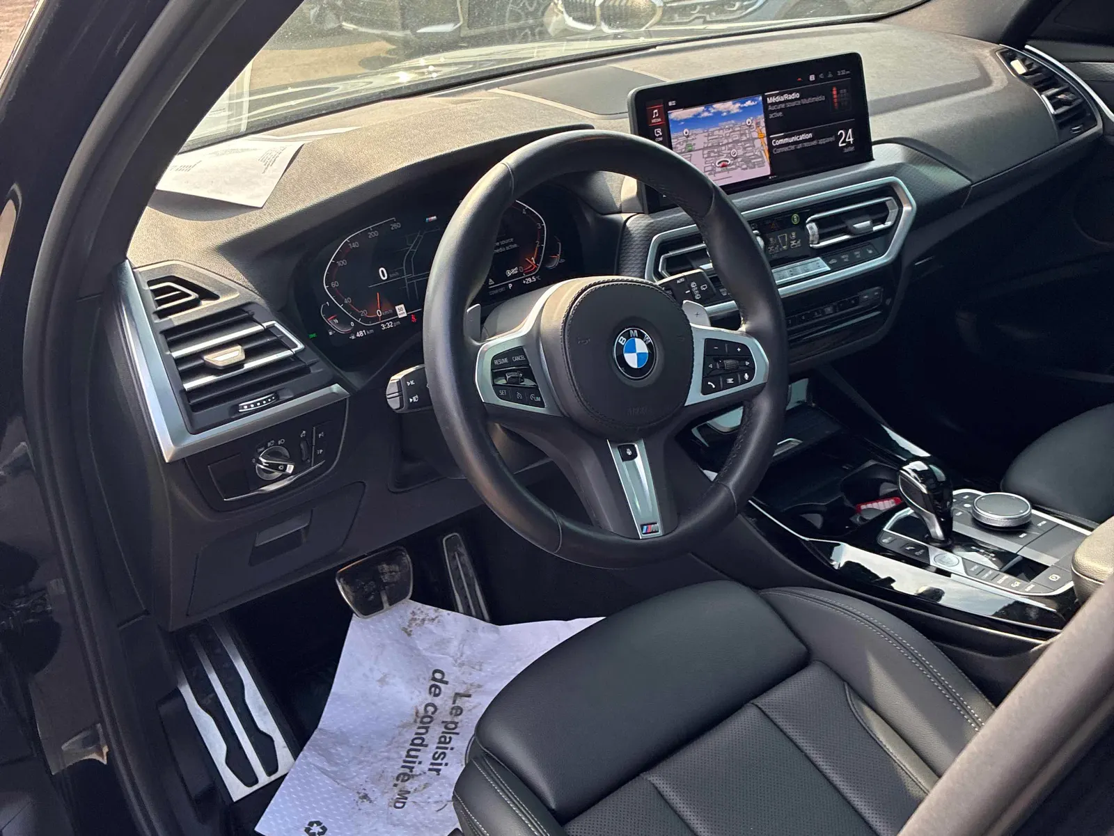 Interior driver side