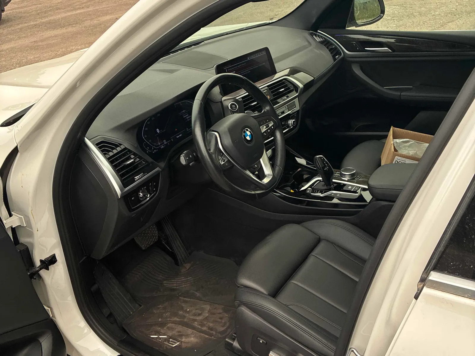 Interior driver side
