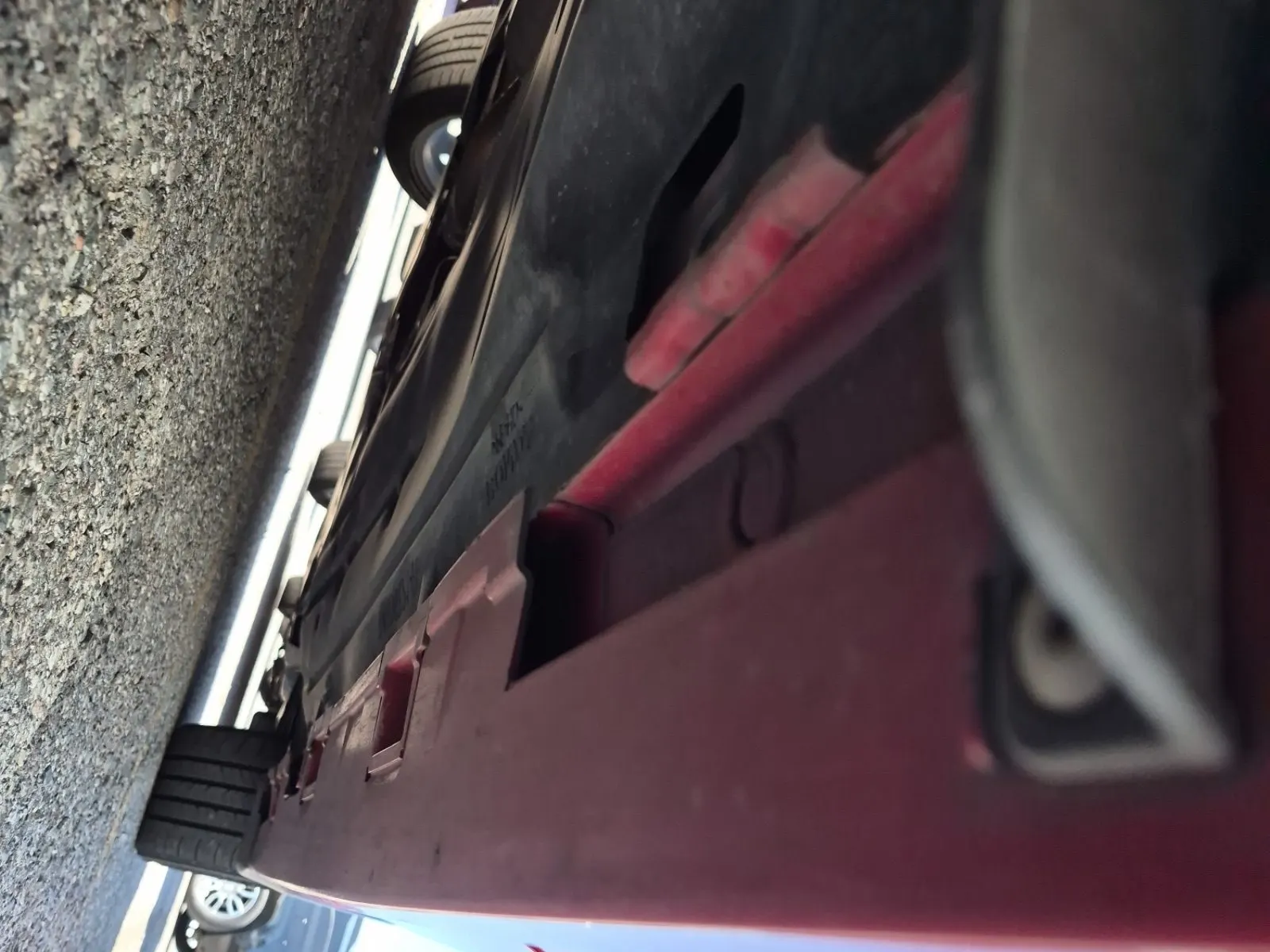 Undercarriage - Passenger Photo