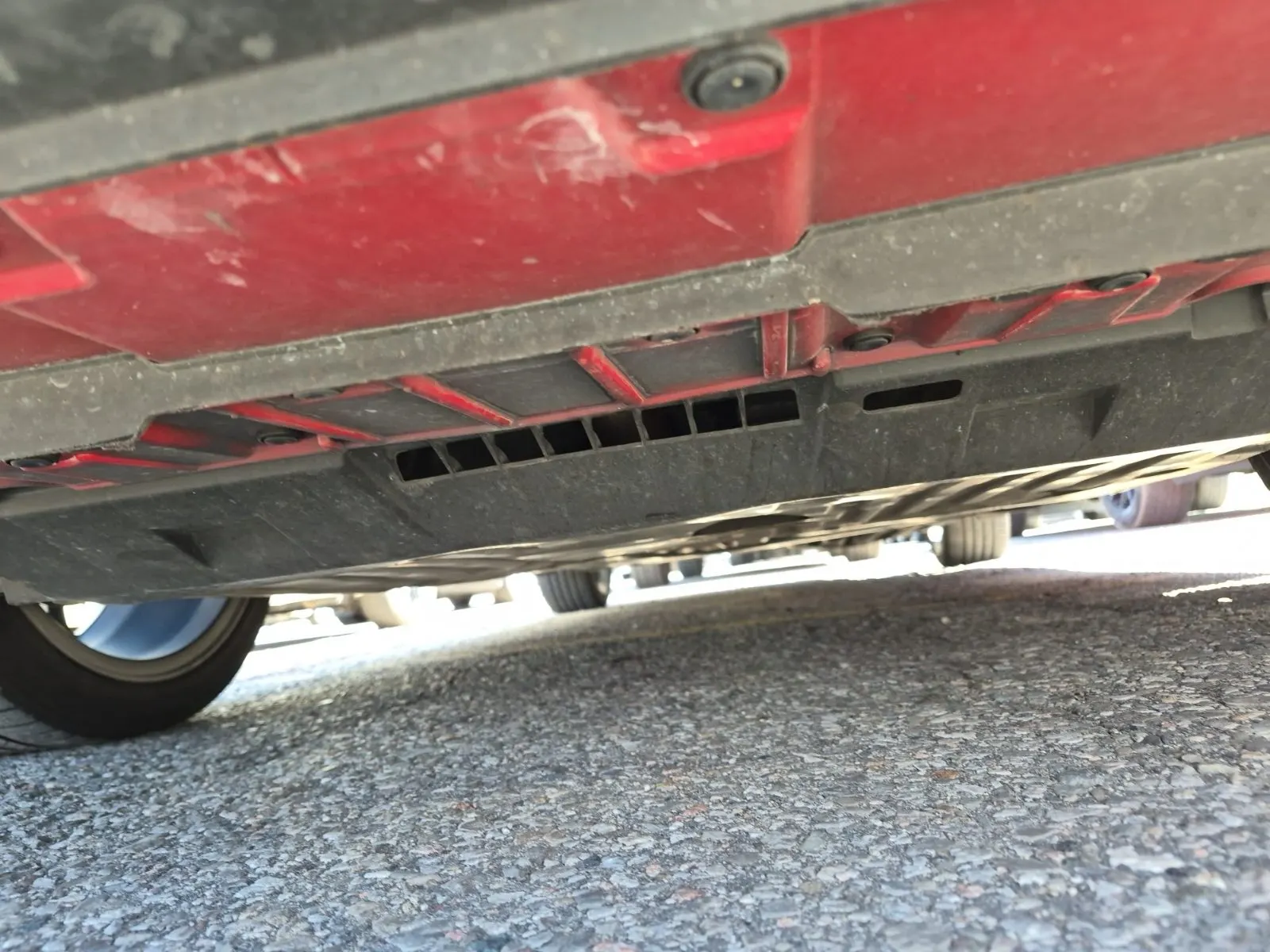 Undercarriage - Front Photo