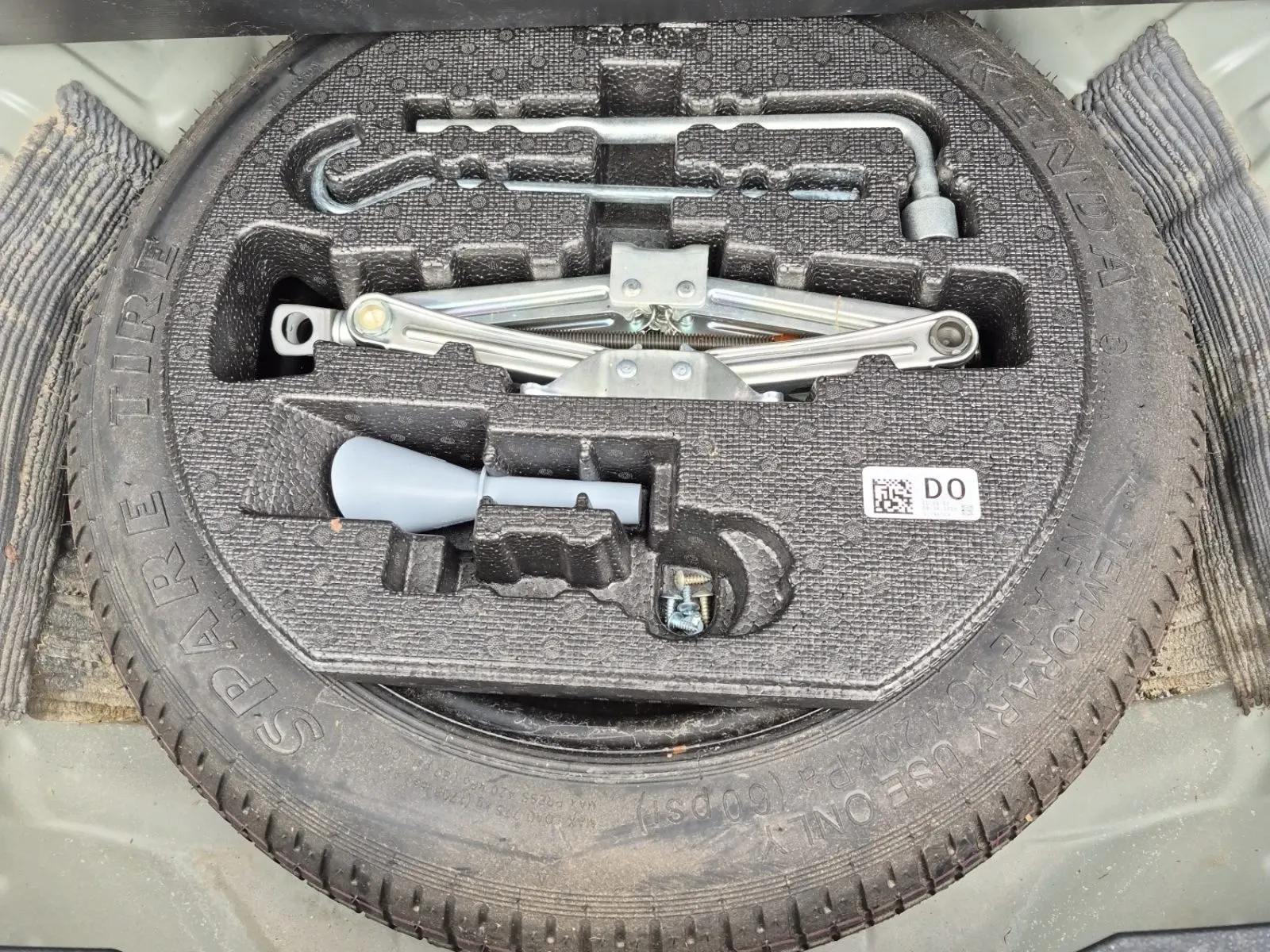 Spare Tire & Wheel Photo