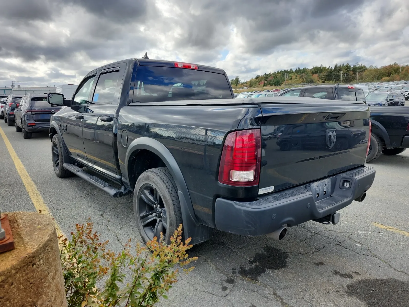 Driver Rear 3/4 Photo