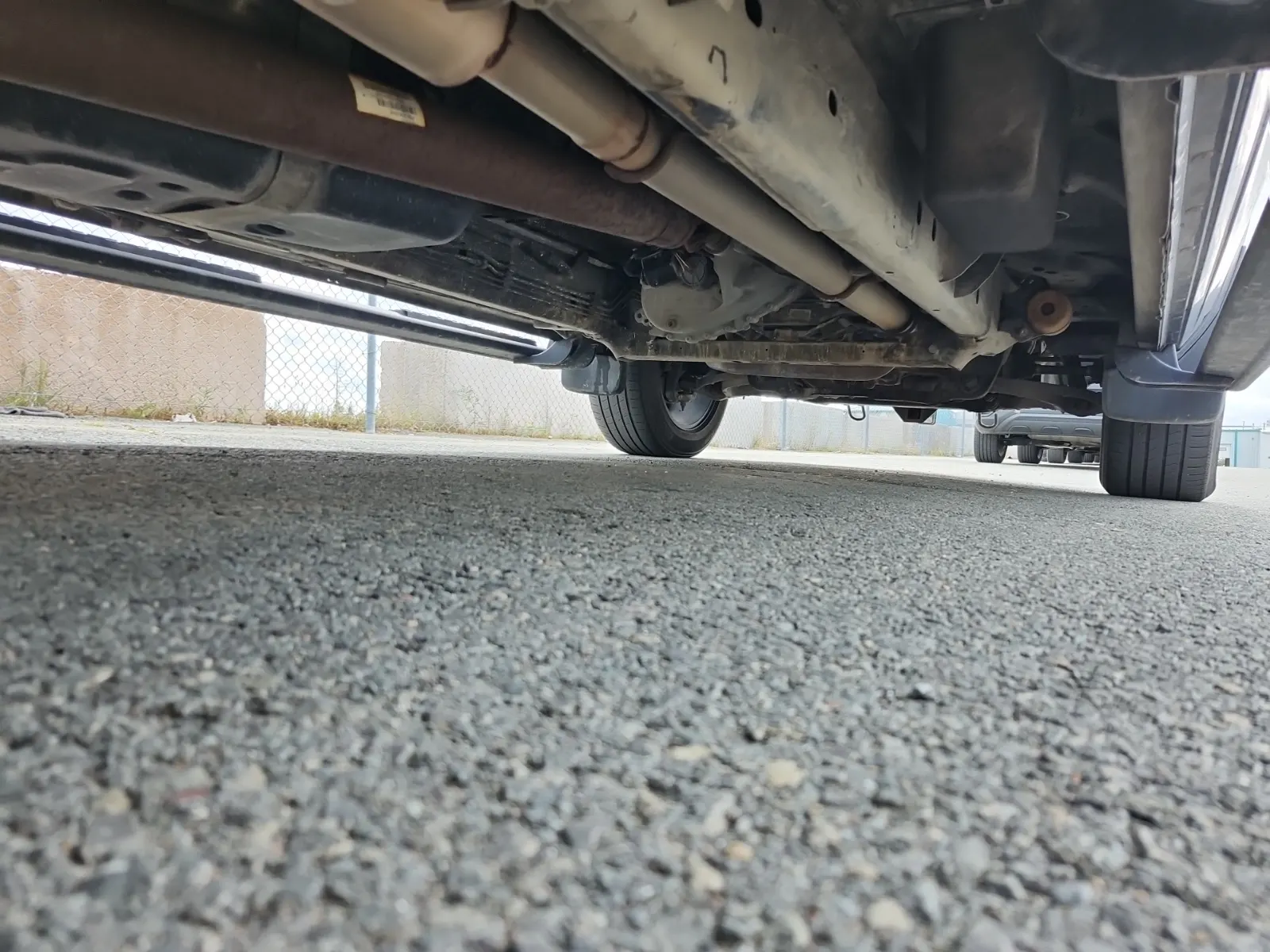 Undercarriage - Passenger Photo