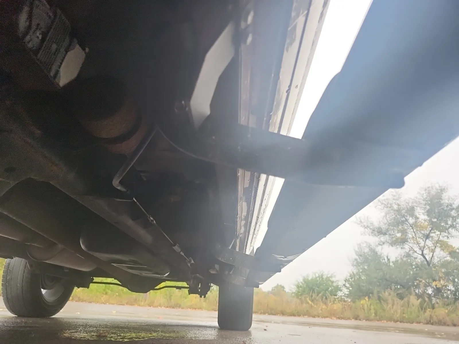 Undercarriage - Driver Photo