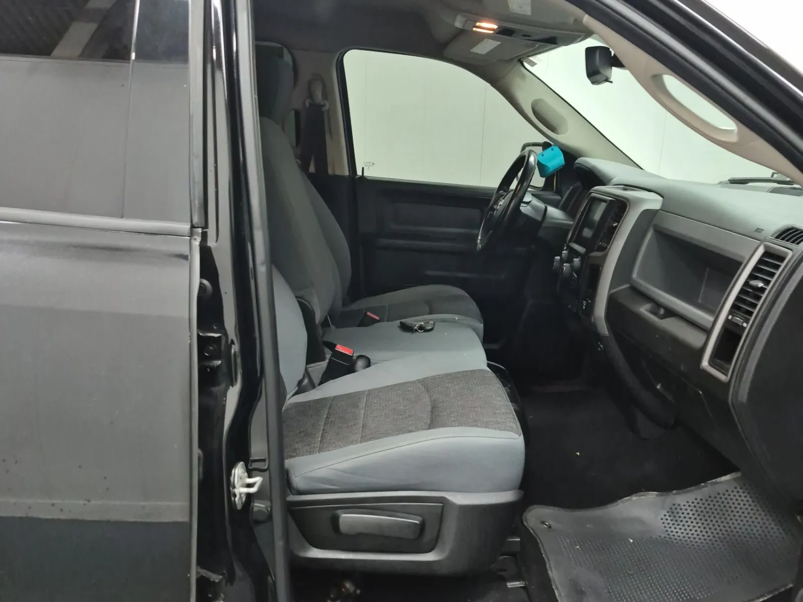 Right Side Interior Photo