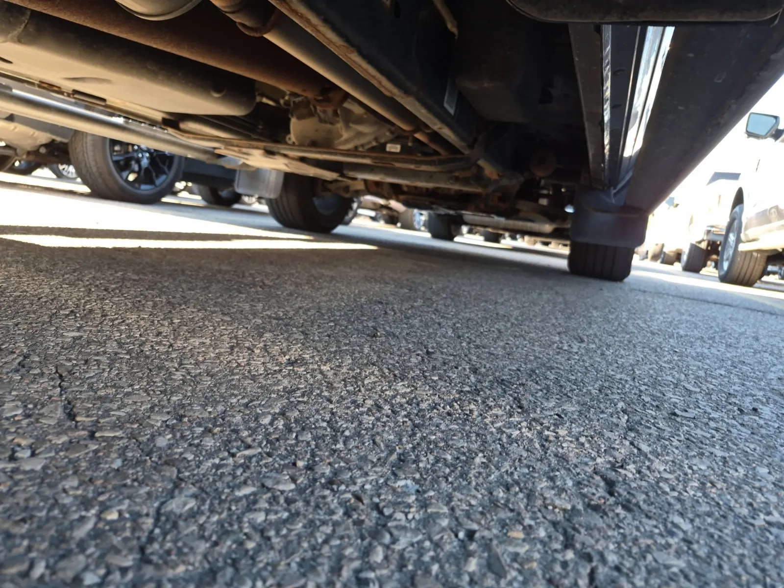 Undercarriage - Passenger Photo