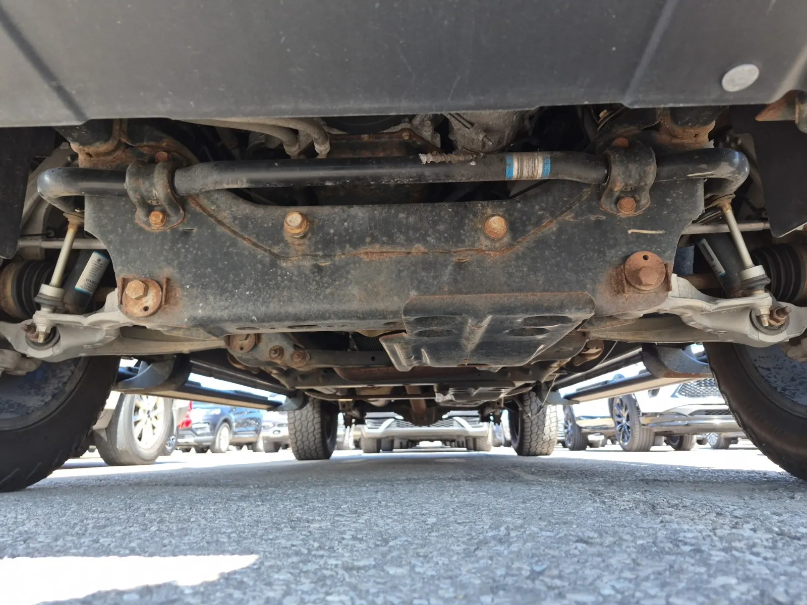 Undercarriage - Front Photo