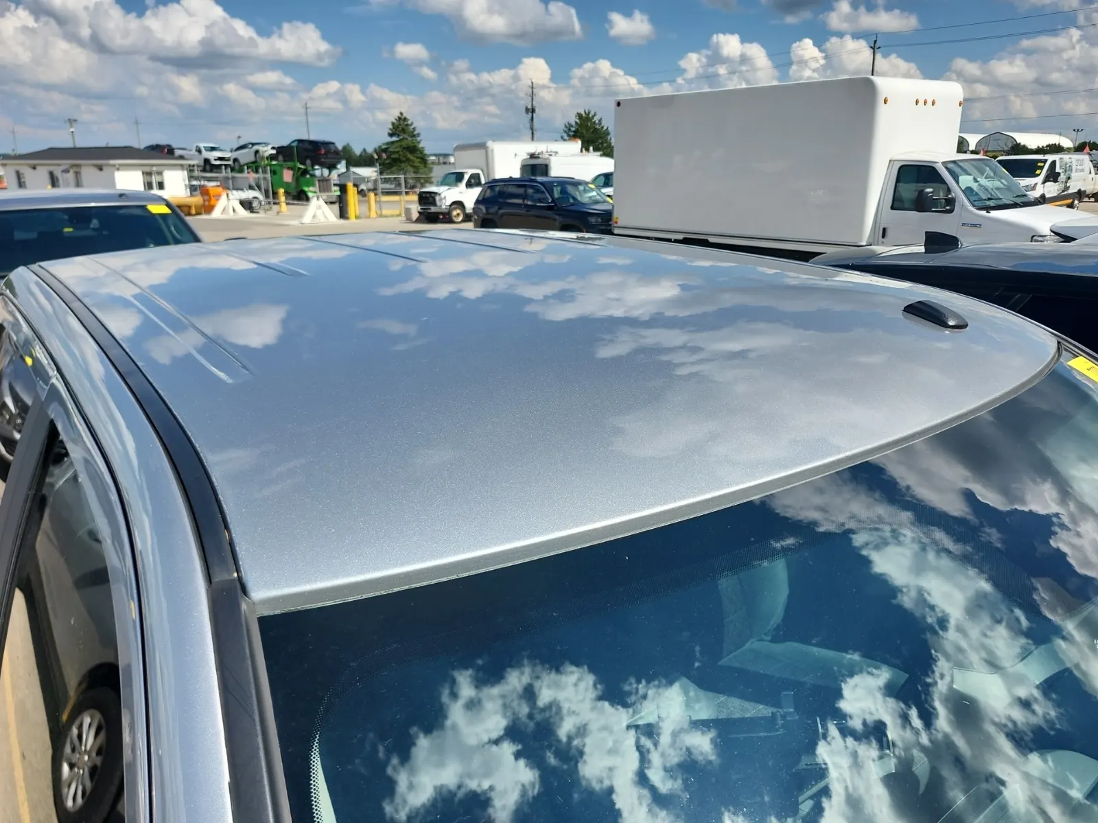 Exterior Roof Photo
