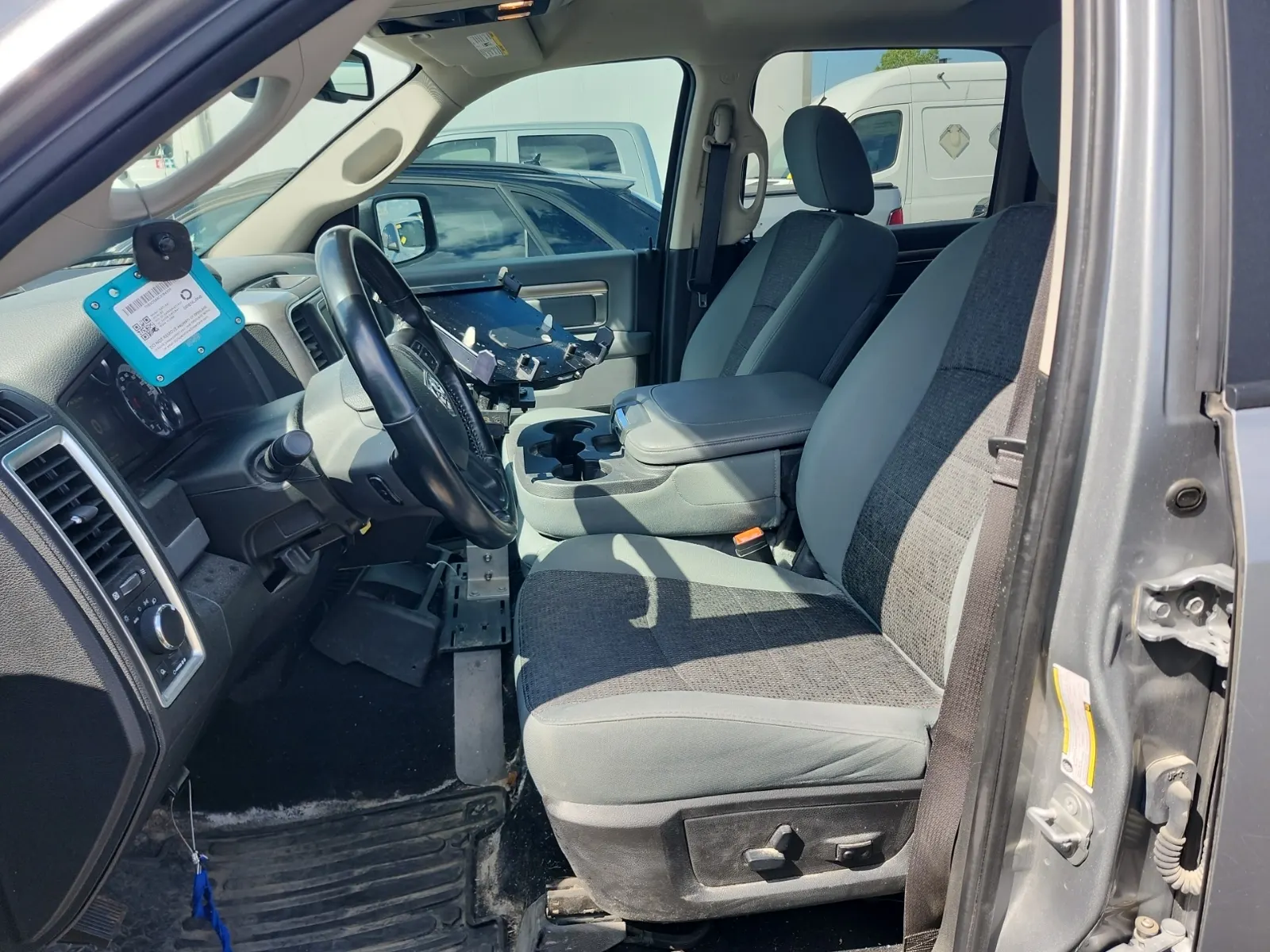 Front Interior Photo