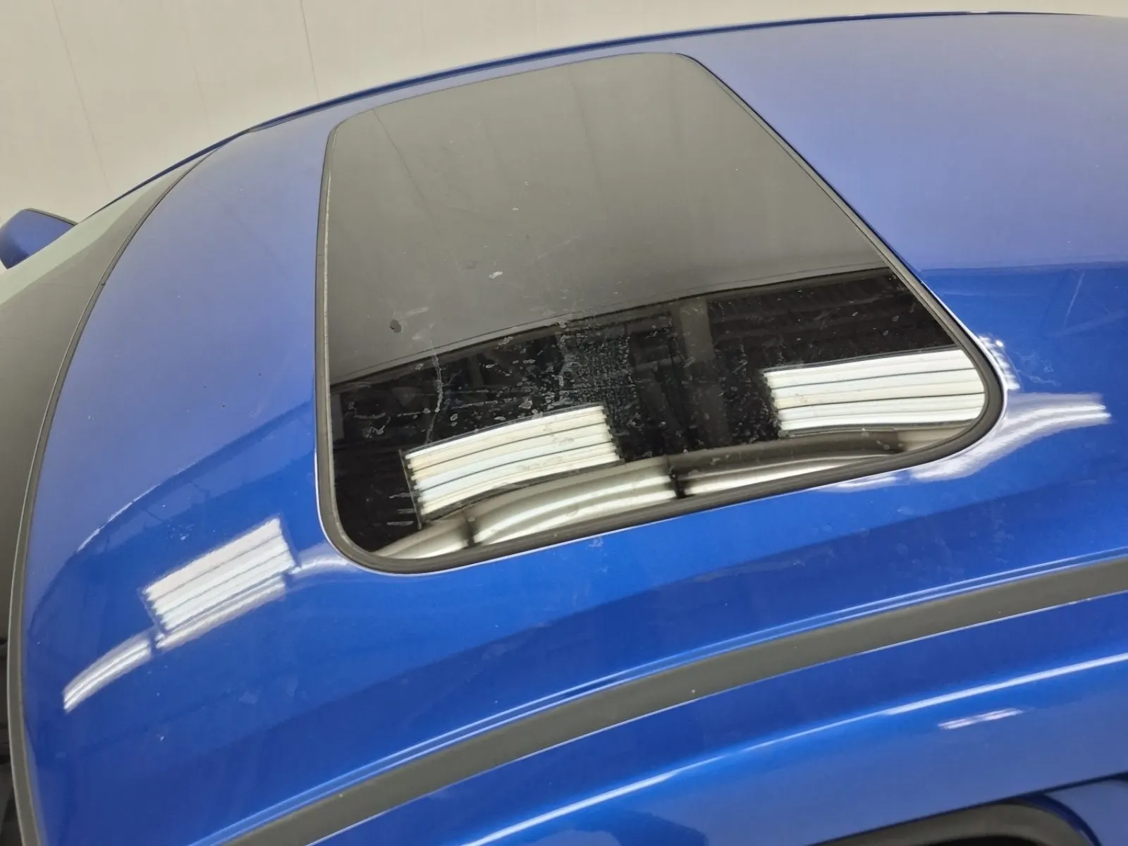 Exterior Roof Photo