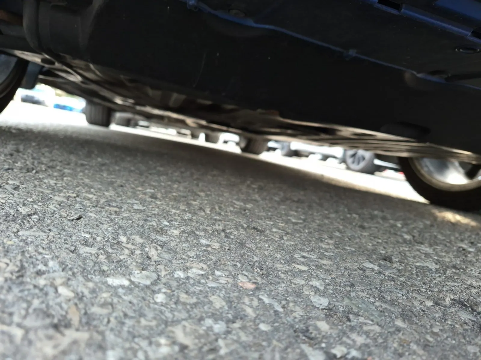 Undercarriage - Front Photo