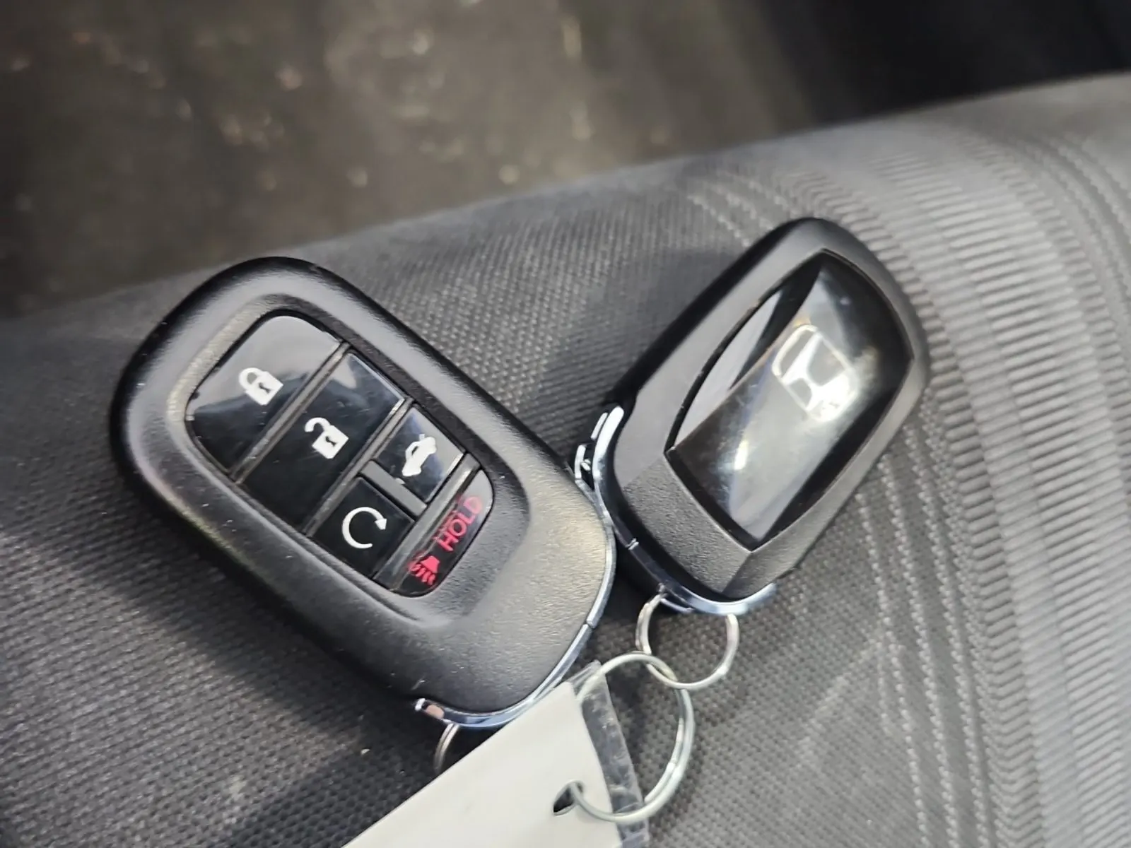 Keys/Fobs/Manual Photo