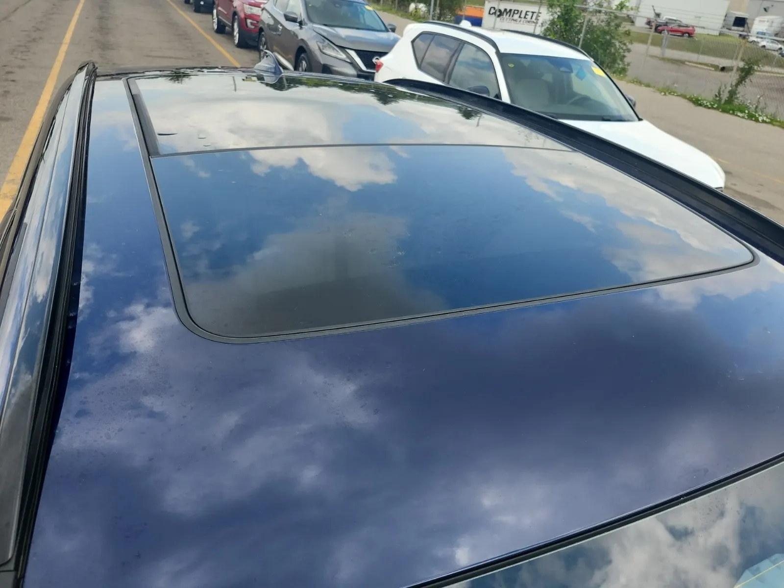 Exterior Roof Photo