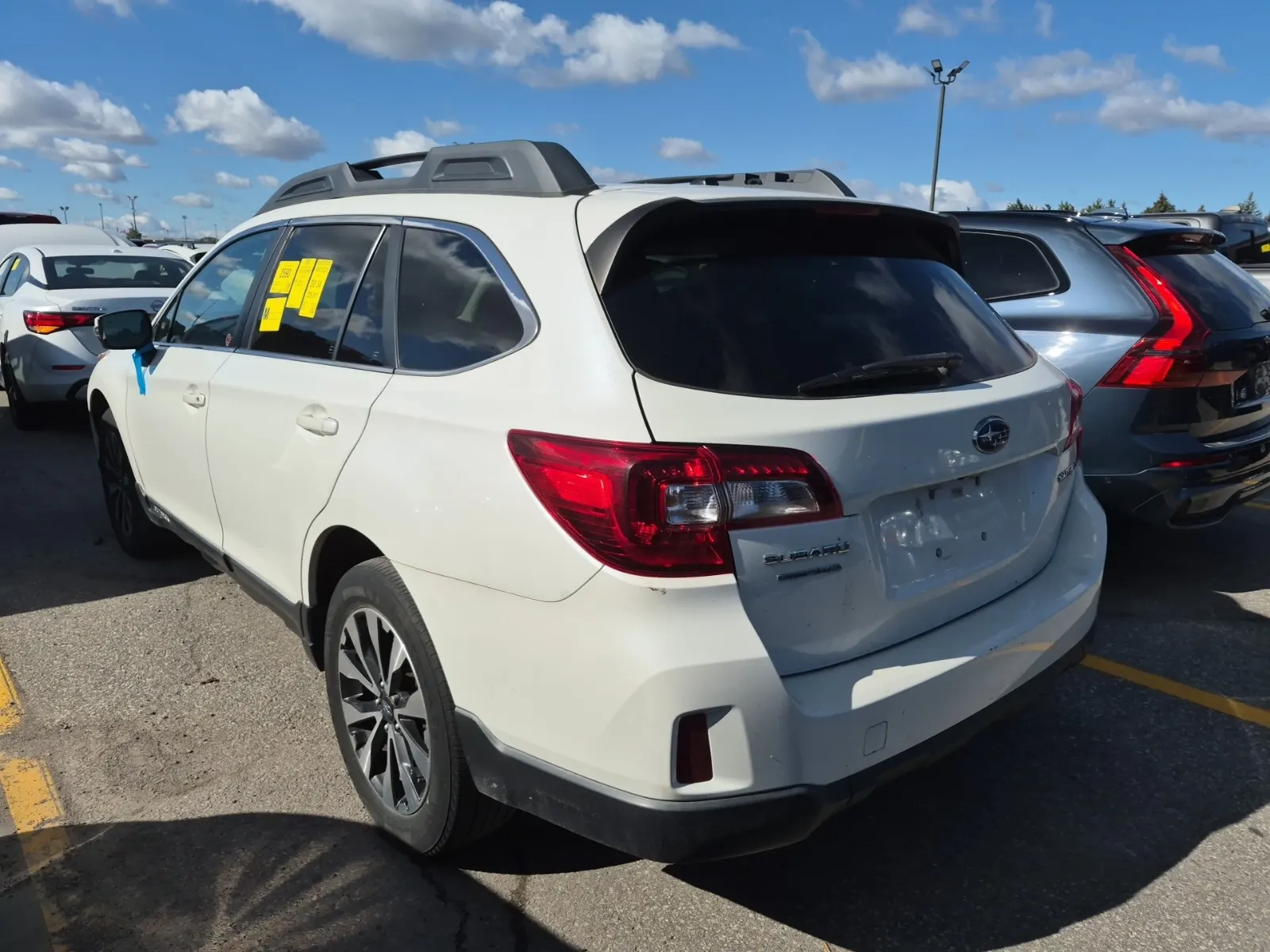 Driver Rear 3/4 Photo