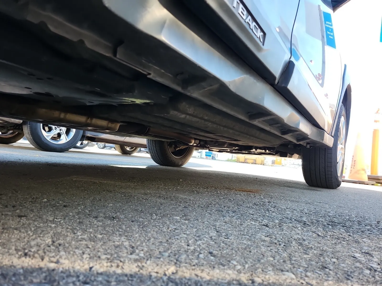 Undercarriage - Passenger Photo