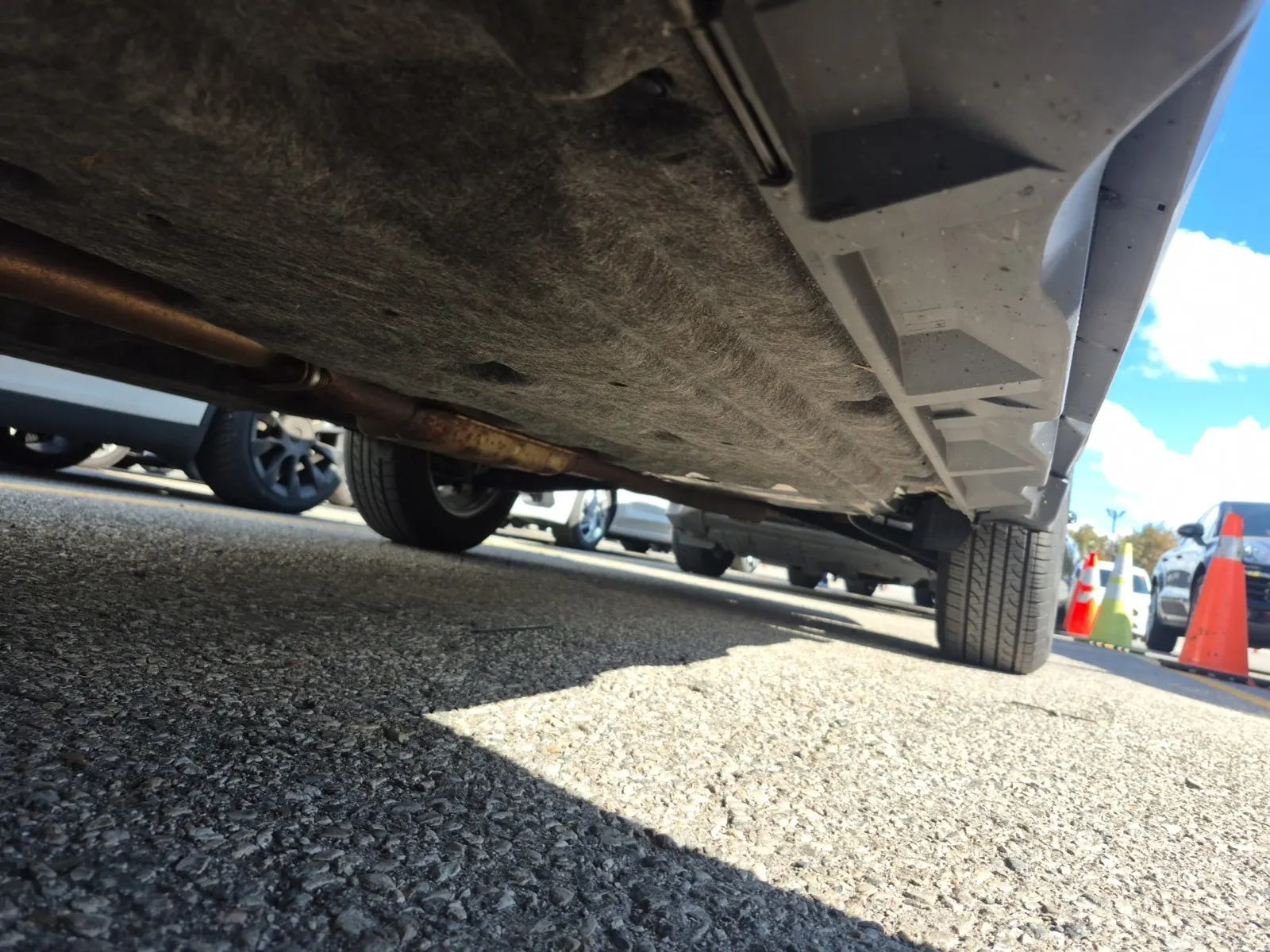 Undercarriage - Driver Photo
