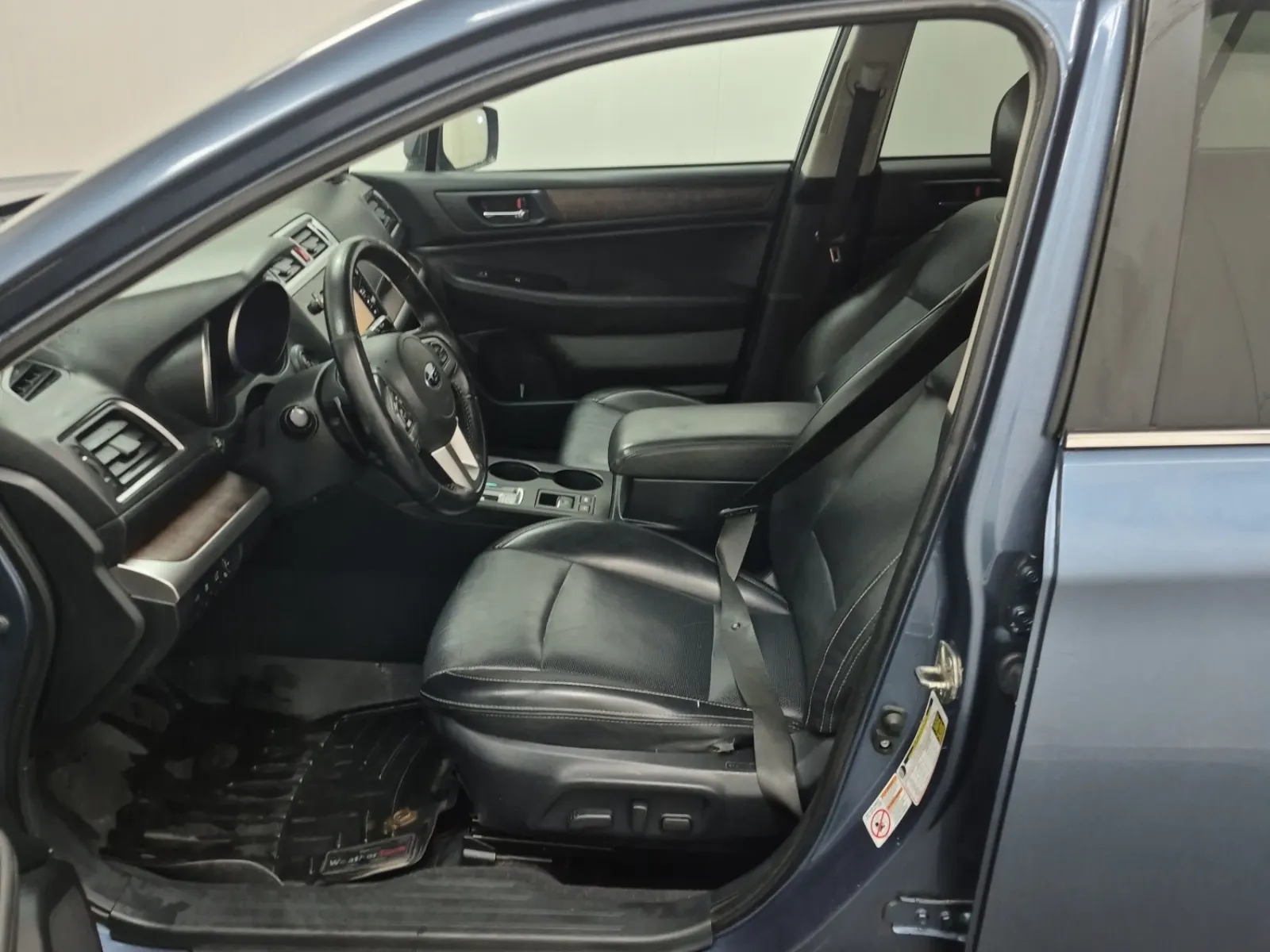 Front Interior Photo