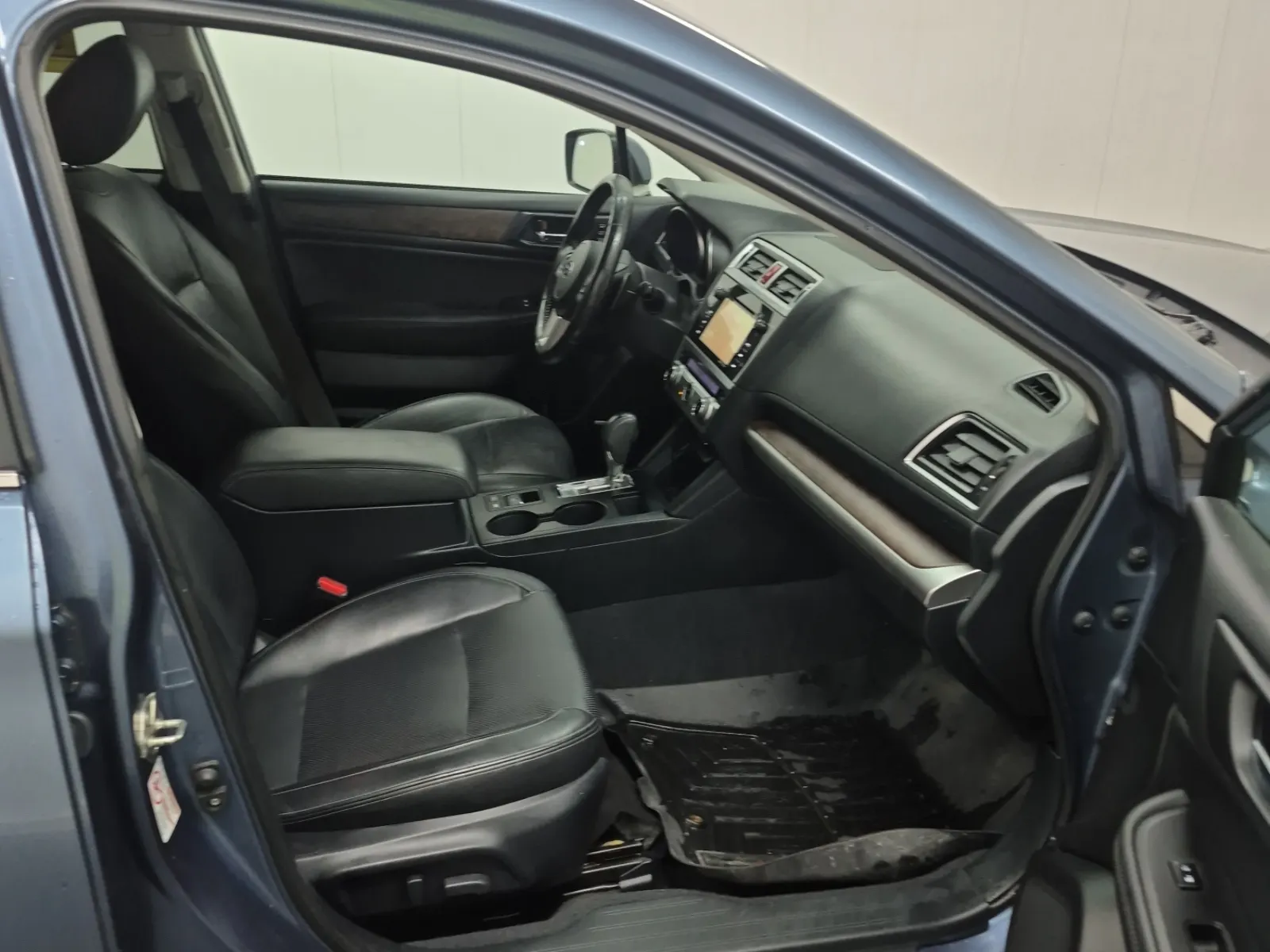 Right Side Interior Photo