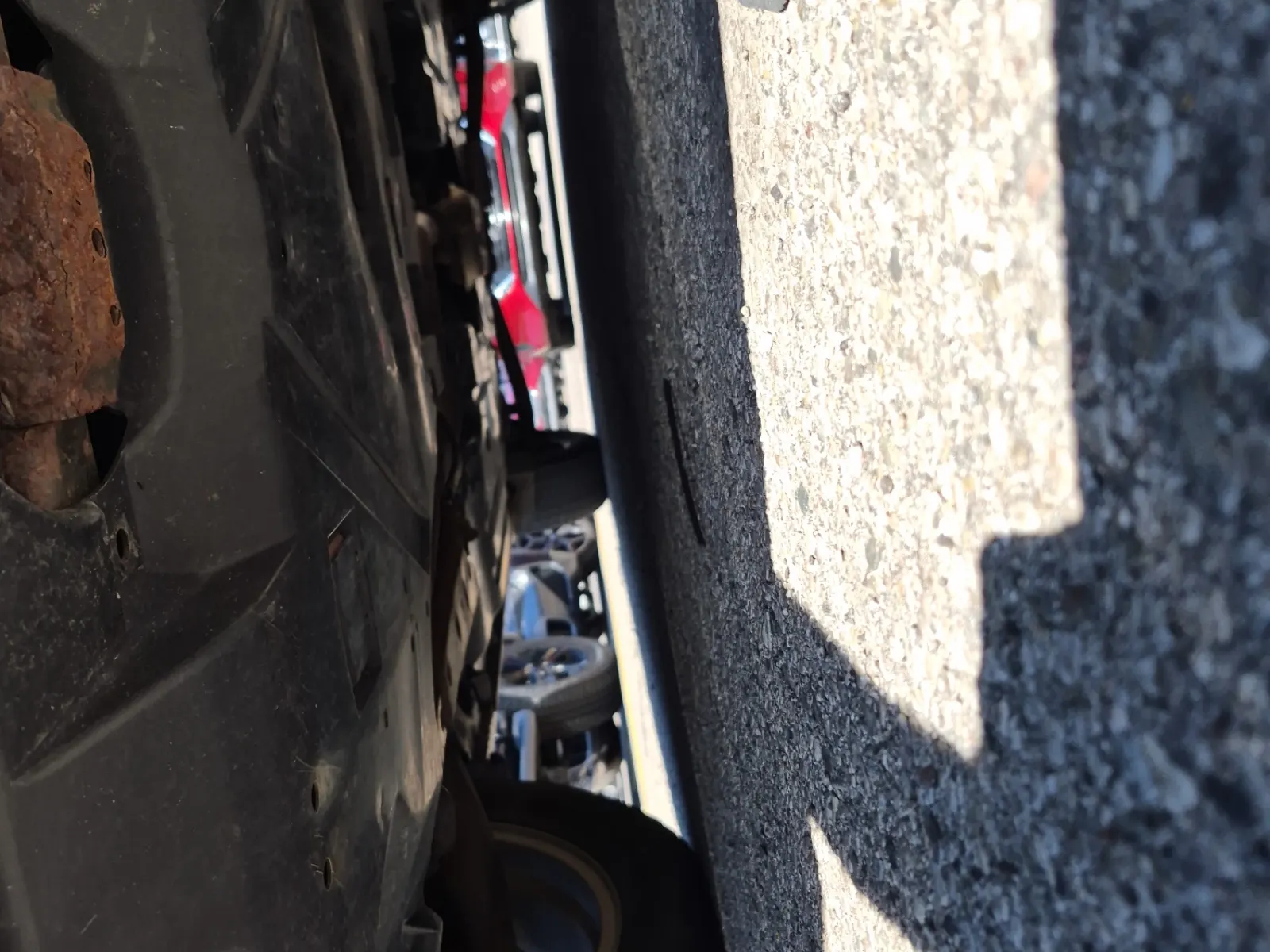 Undercarriage - Front Photo