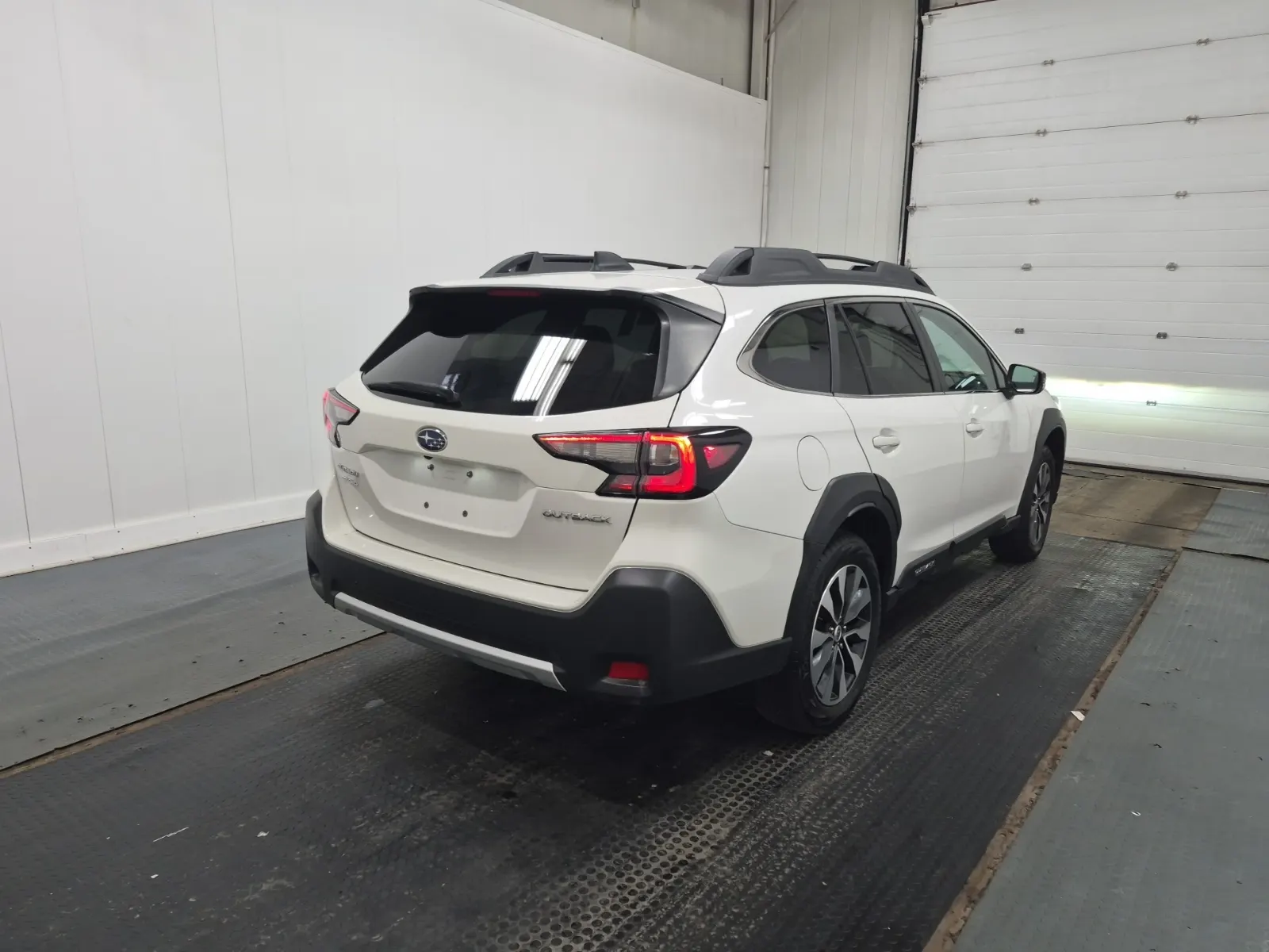 Passenger Rear 3/4 Photo