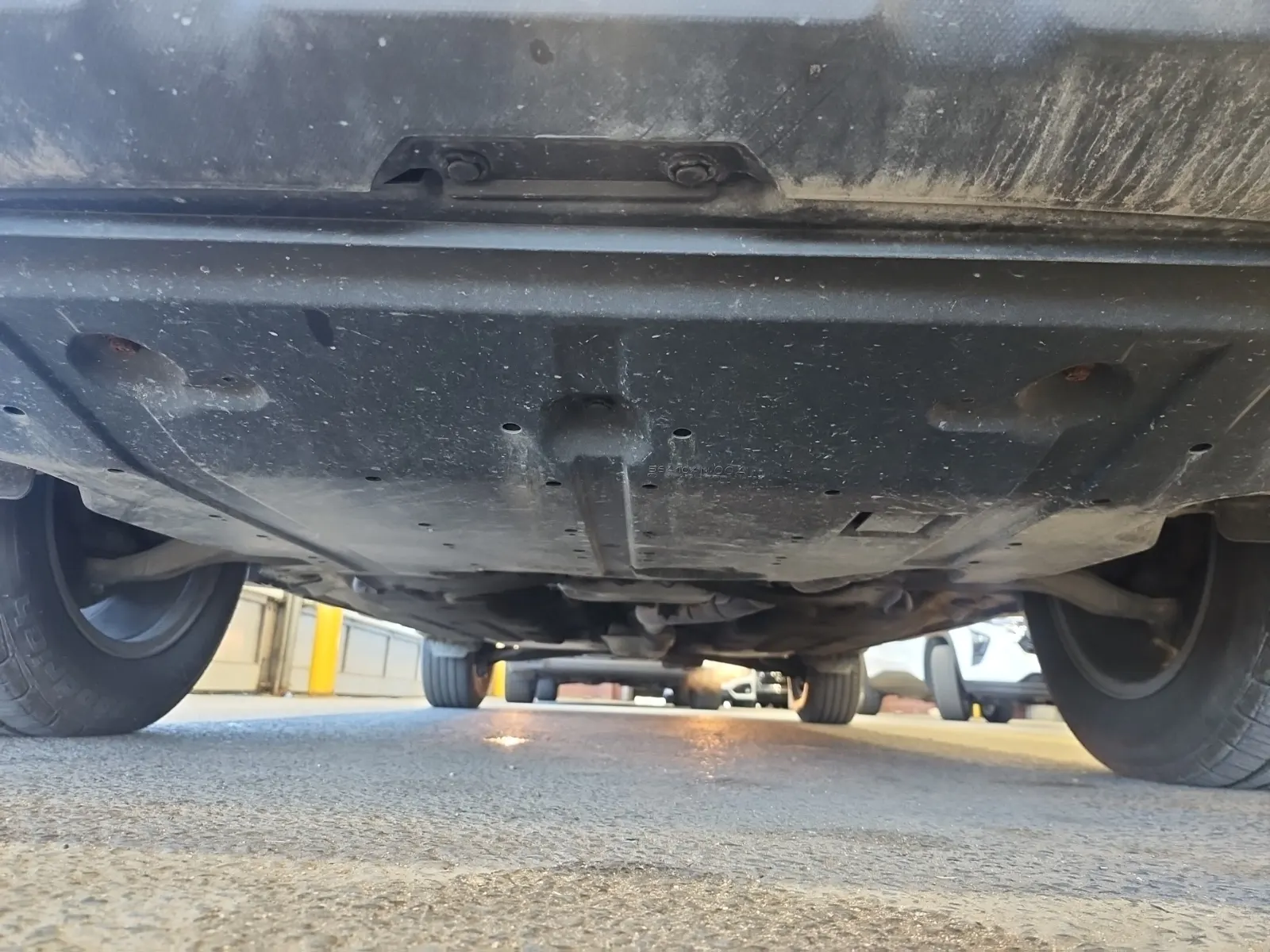 Undercarriage - Front Photo