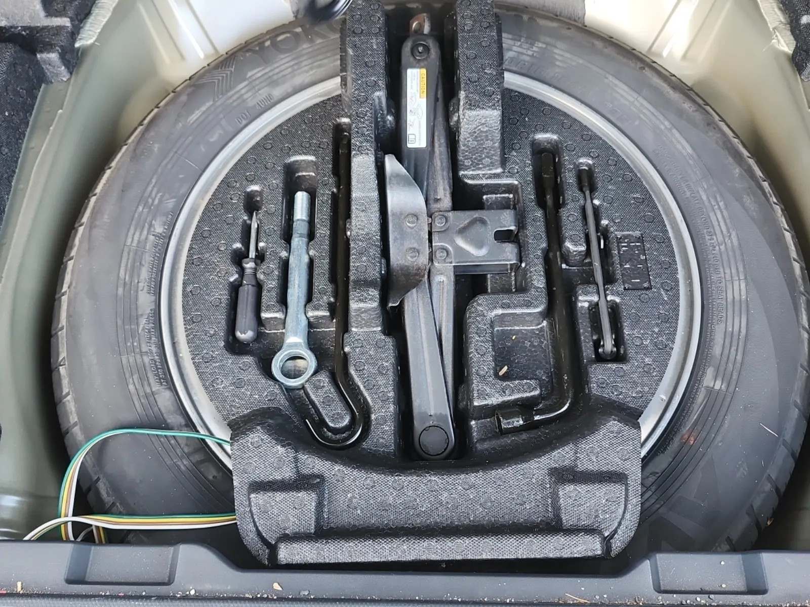 Spare Tire & Wheel Photo