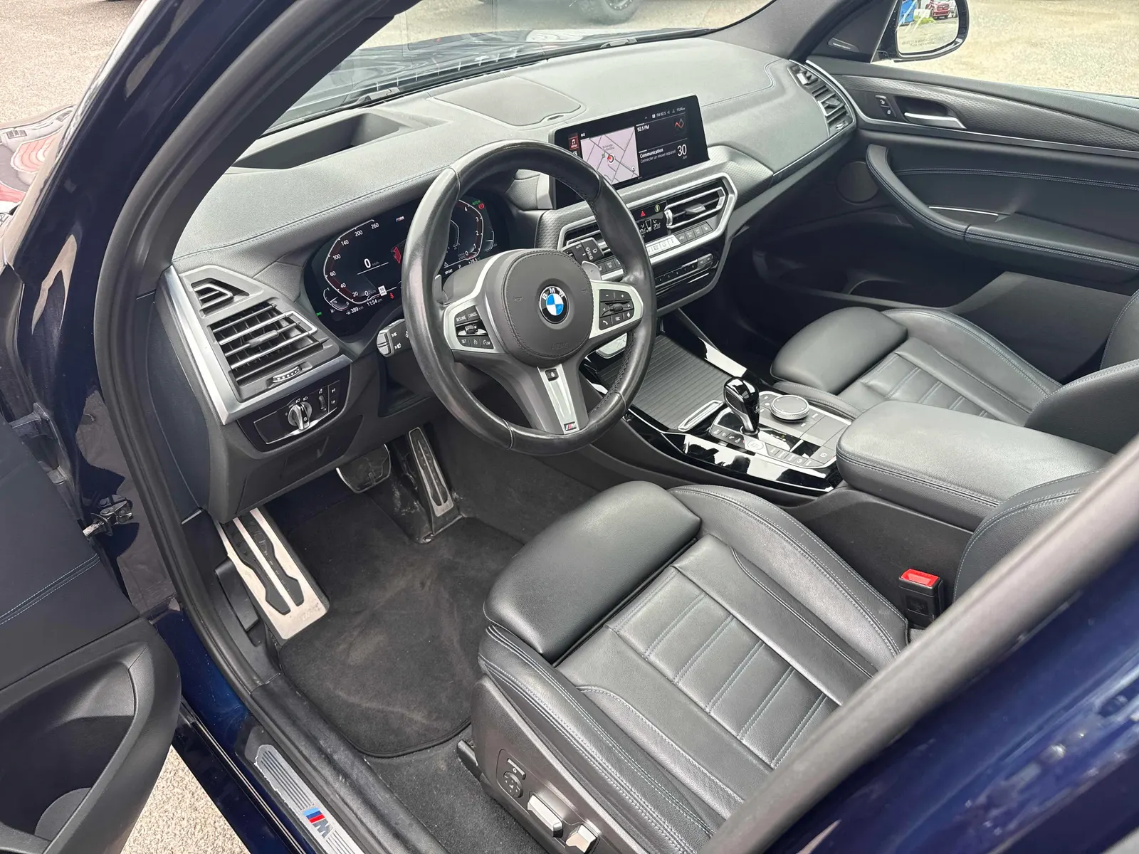 Interior driver side