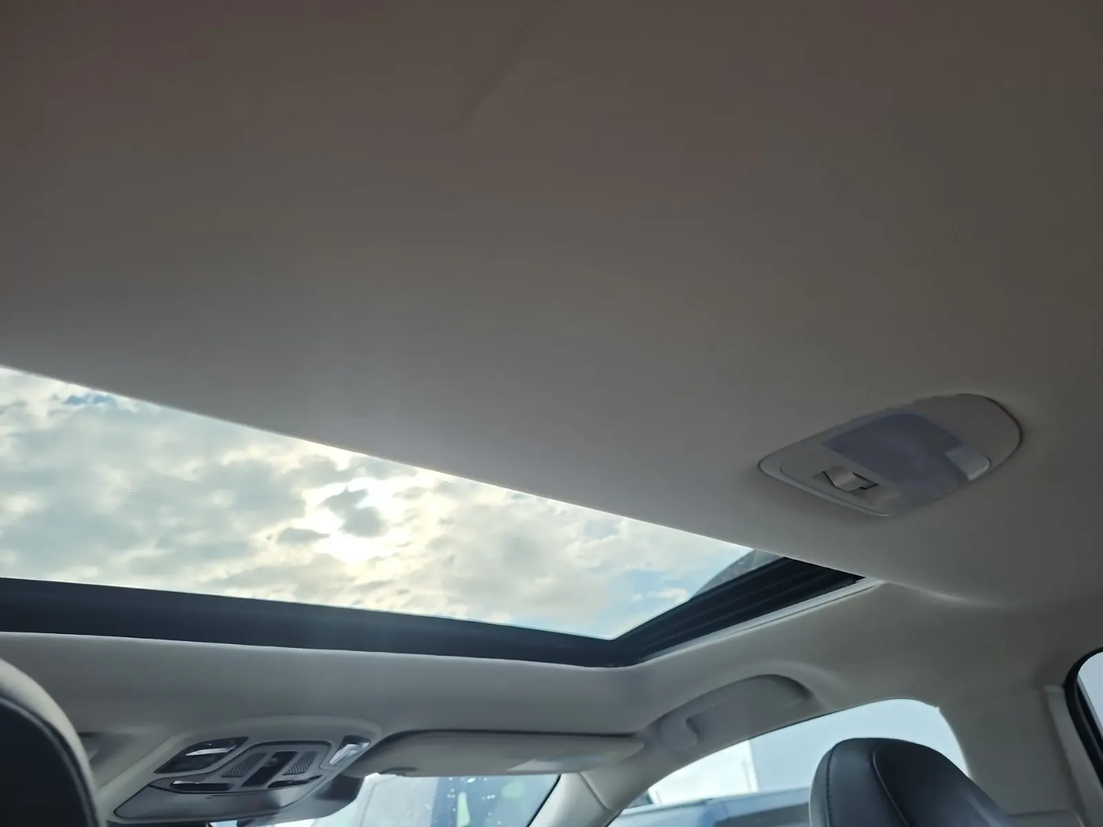 Interior Roof Photo