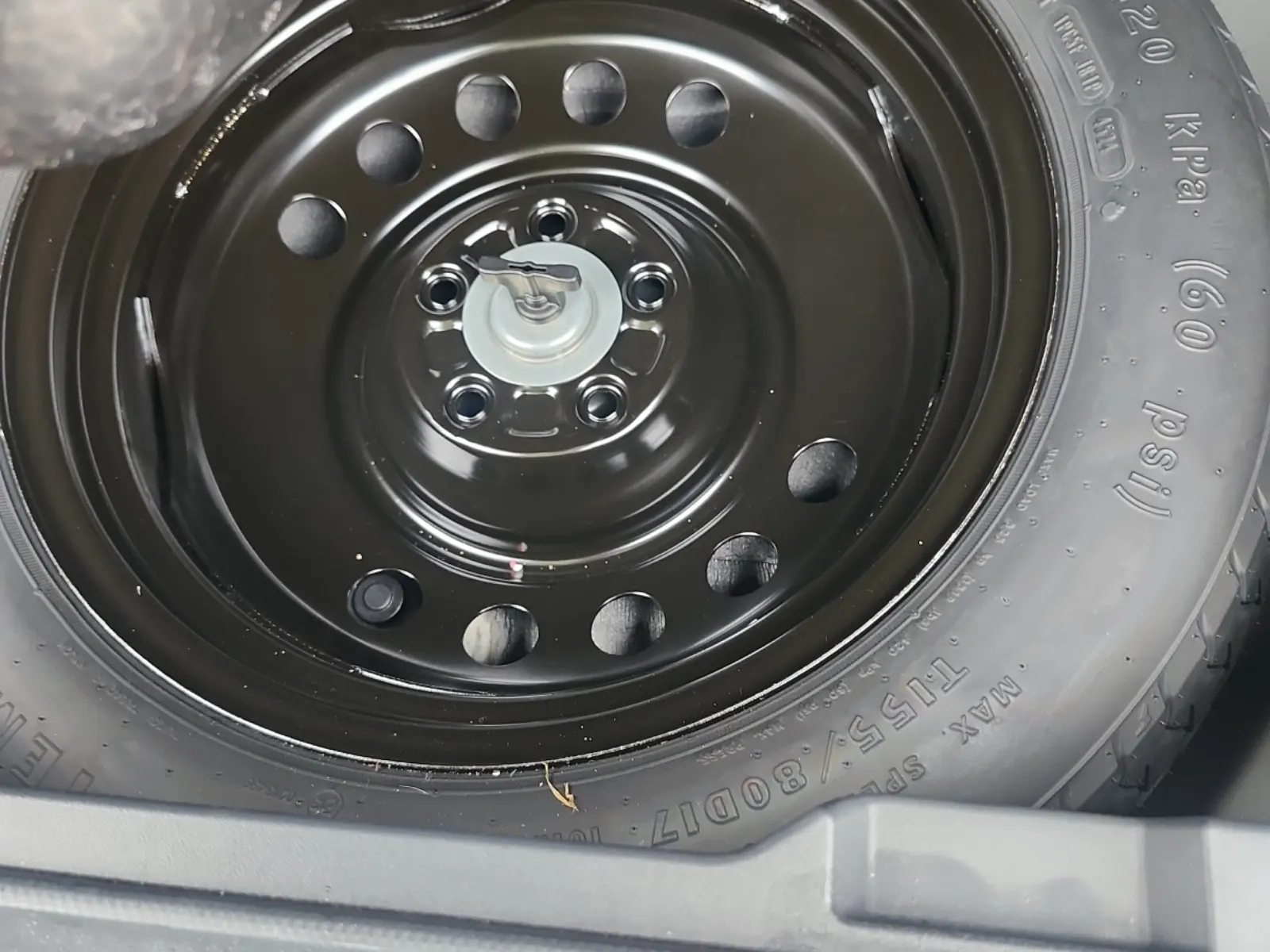 Spare Tire & Wheel Photo