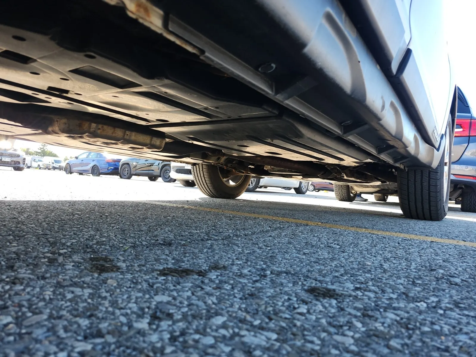 Undercarriage - Passenger Photo