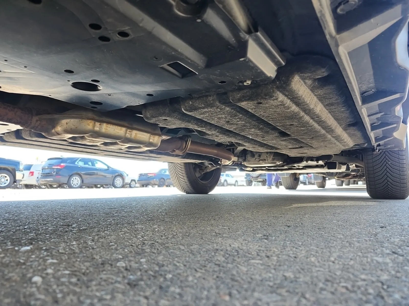 Undercarriage - Passenger Photo