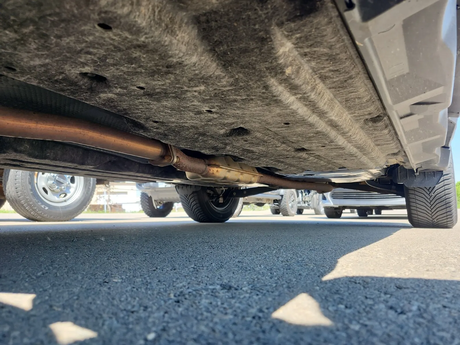 Undercarriage - Driver Photo