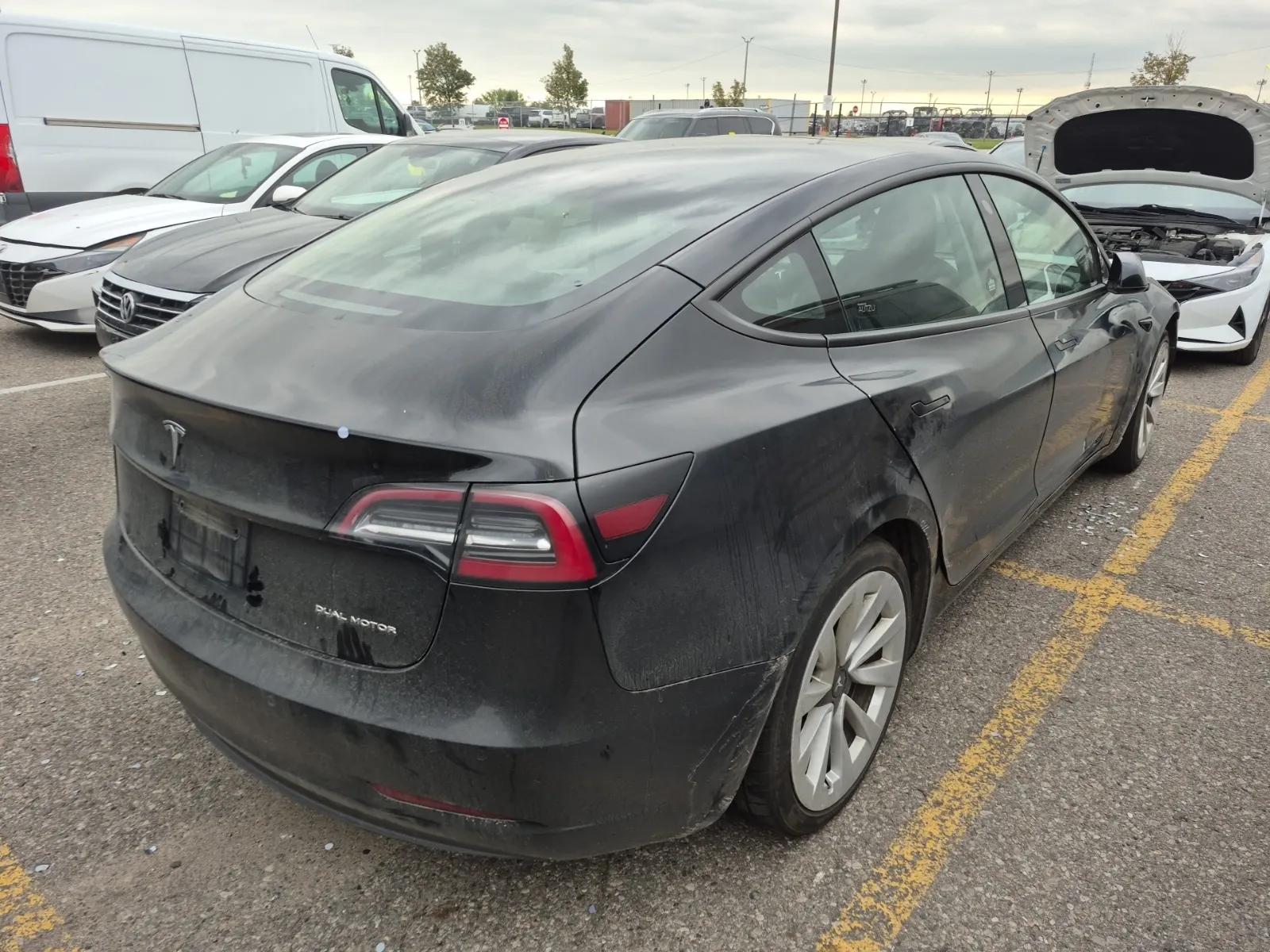 Passenger Rear 3/4 Photo