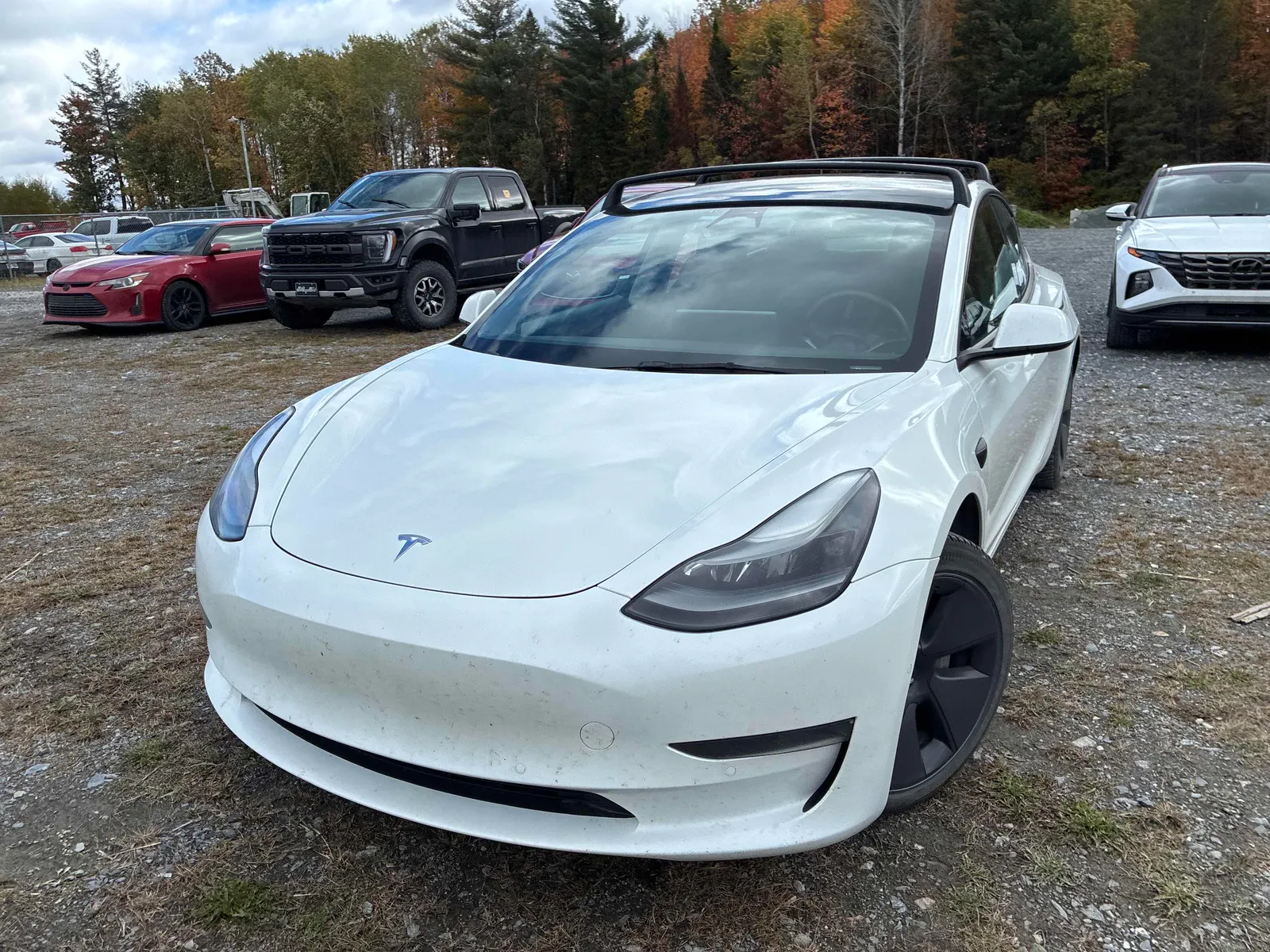 3/4 Front (Main image)